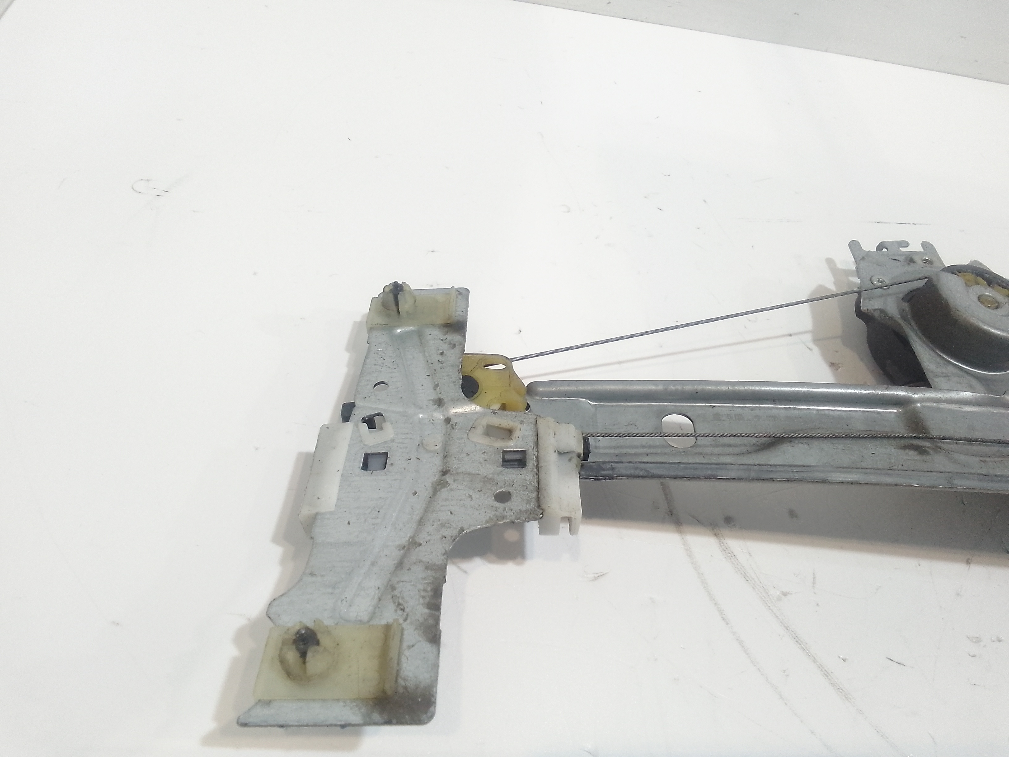 Cremagliera anteriore sinistra Guida per Peugeot 207 1 Serie (2006 - 2009)