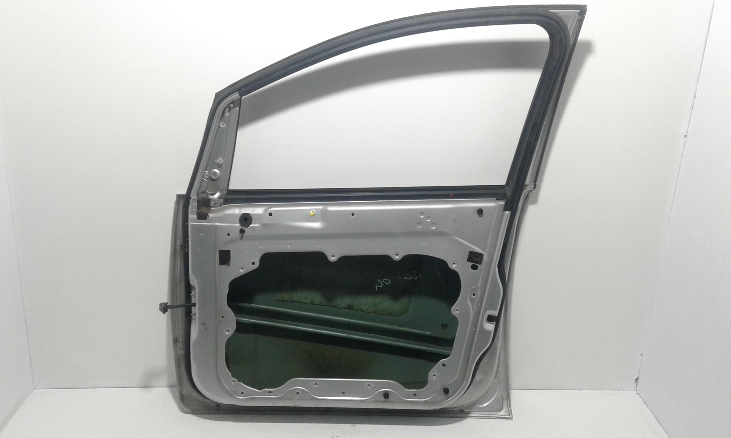 Portiera anteriore Destra FORD C - Max Serie (03>07)