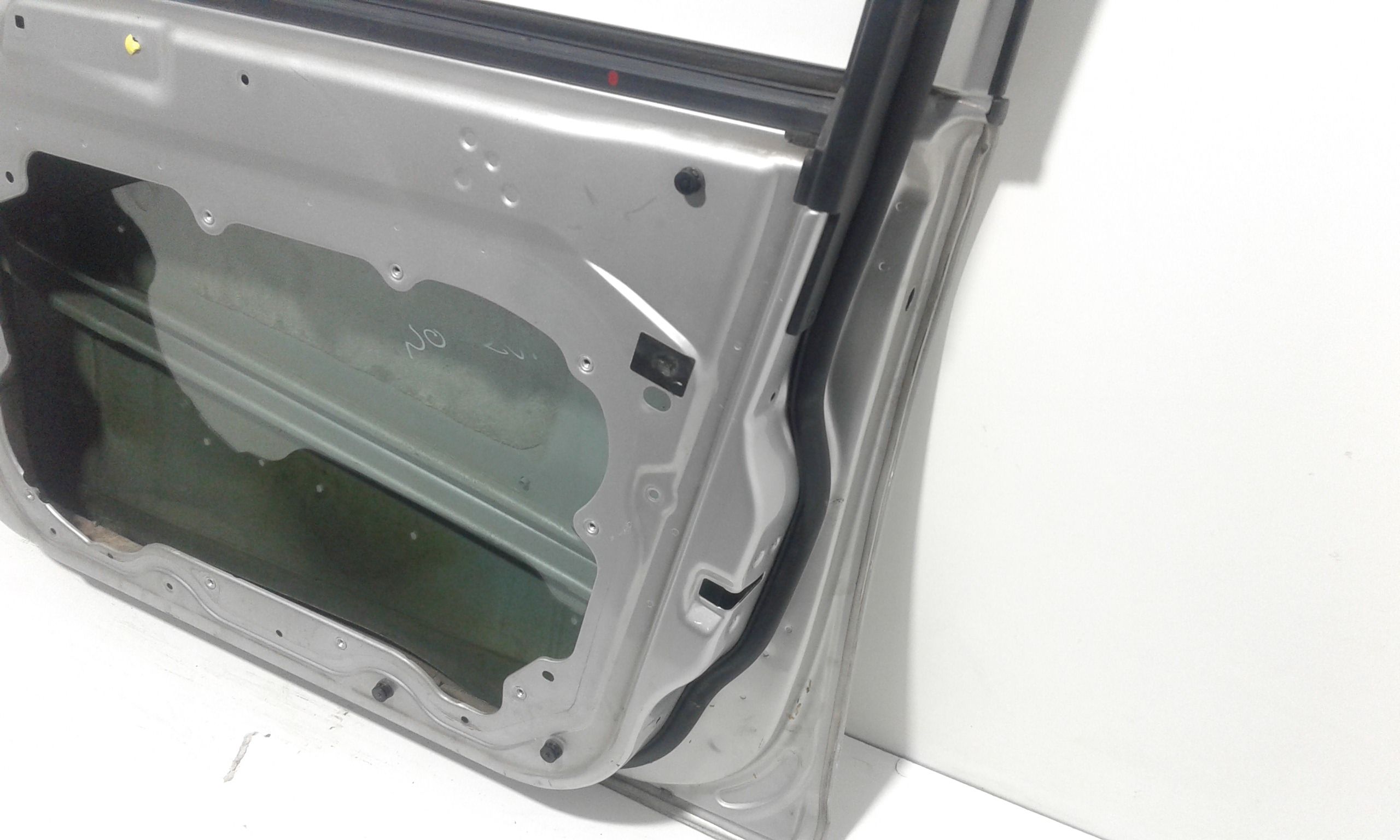 Portiera anteriore Destra FORD C - Max Serie (03>07)