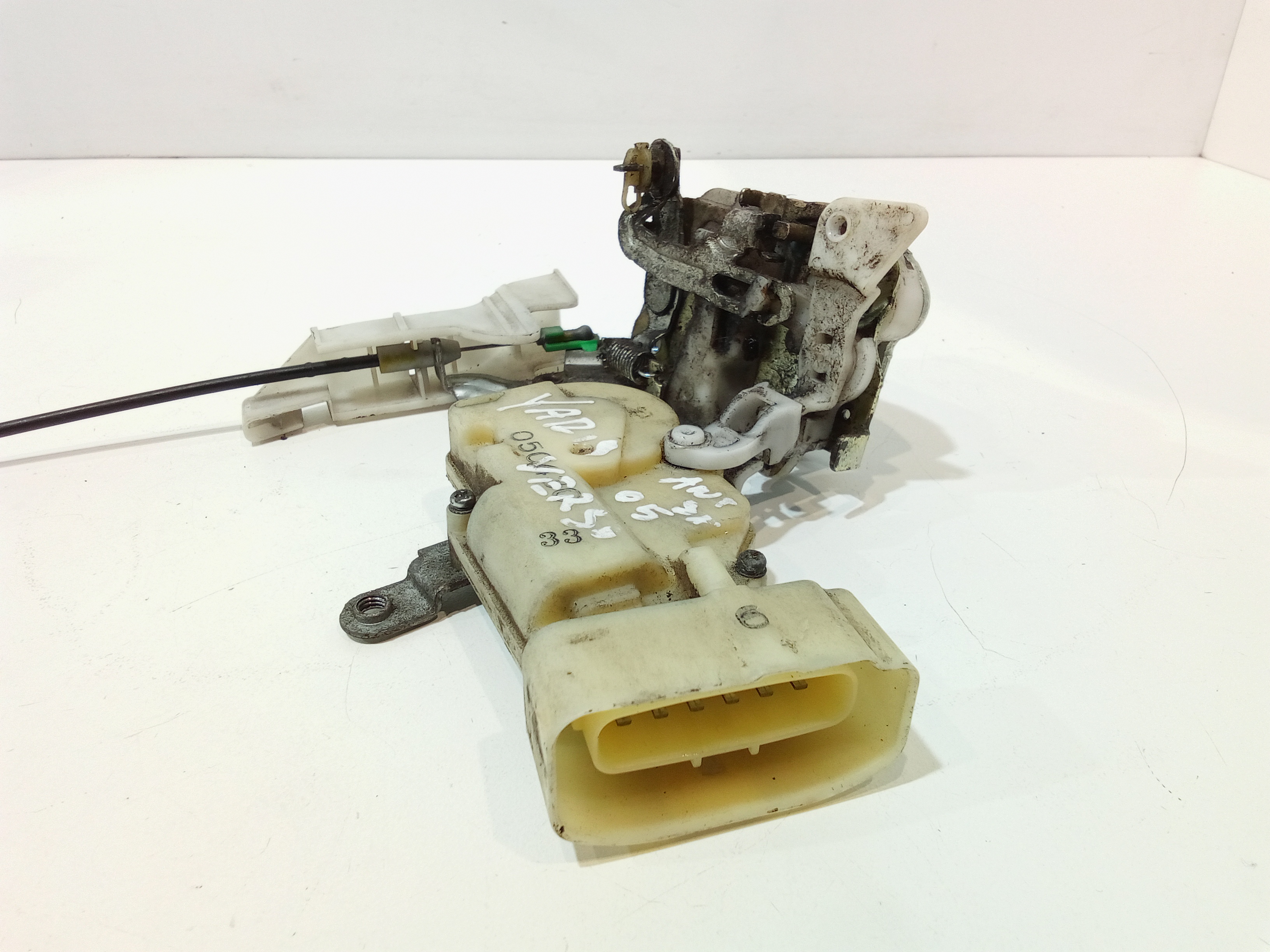 Serratura Anteriore Sinistra per Toyota Yaris Verso Serie (03>07) (2003 - 2007)