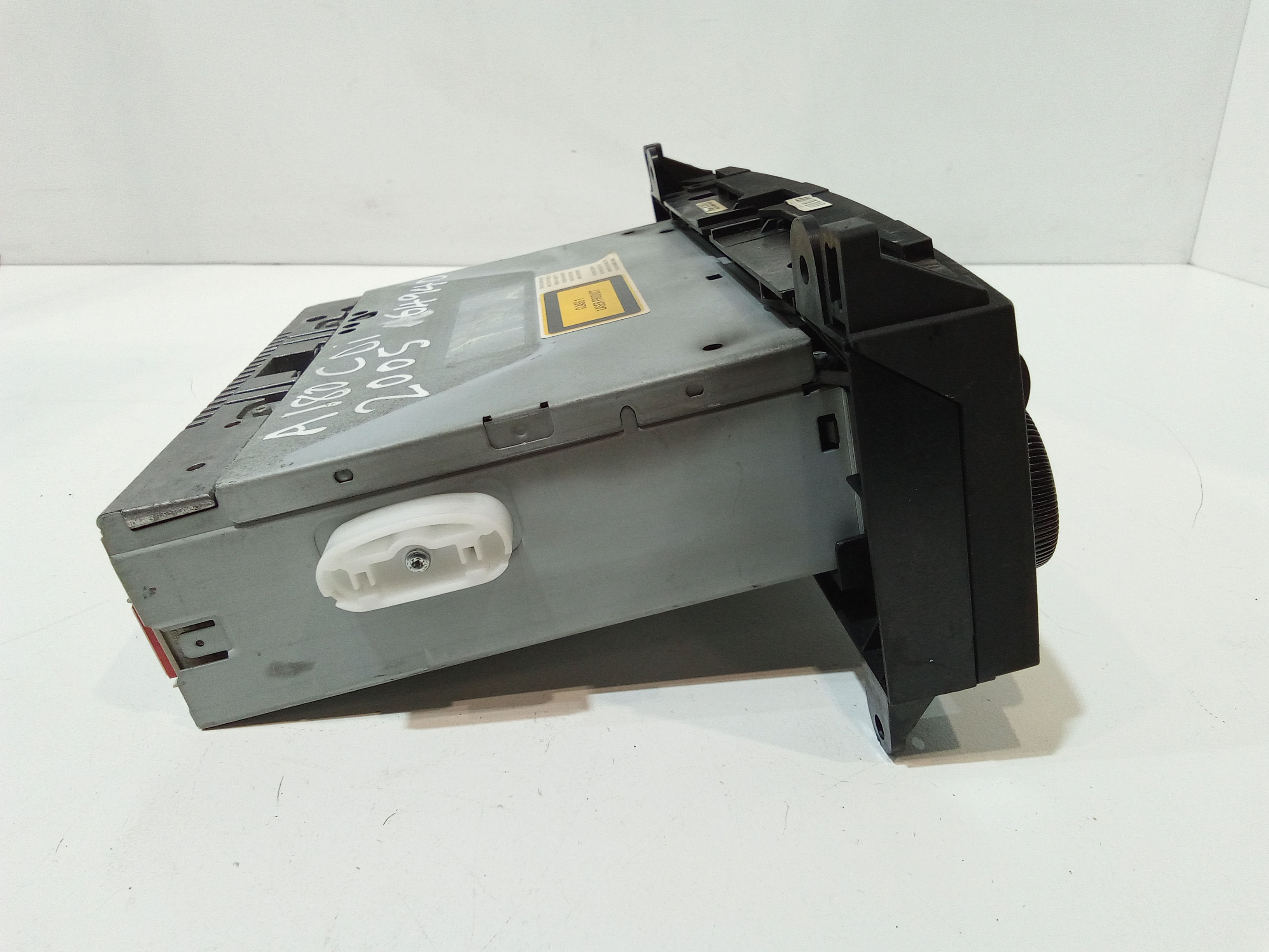 Autoradio per Mercedes Classe A W169 3 Serie (2004 - 2008)