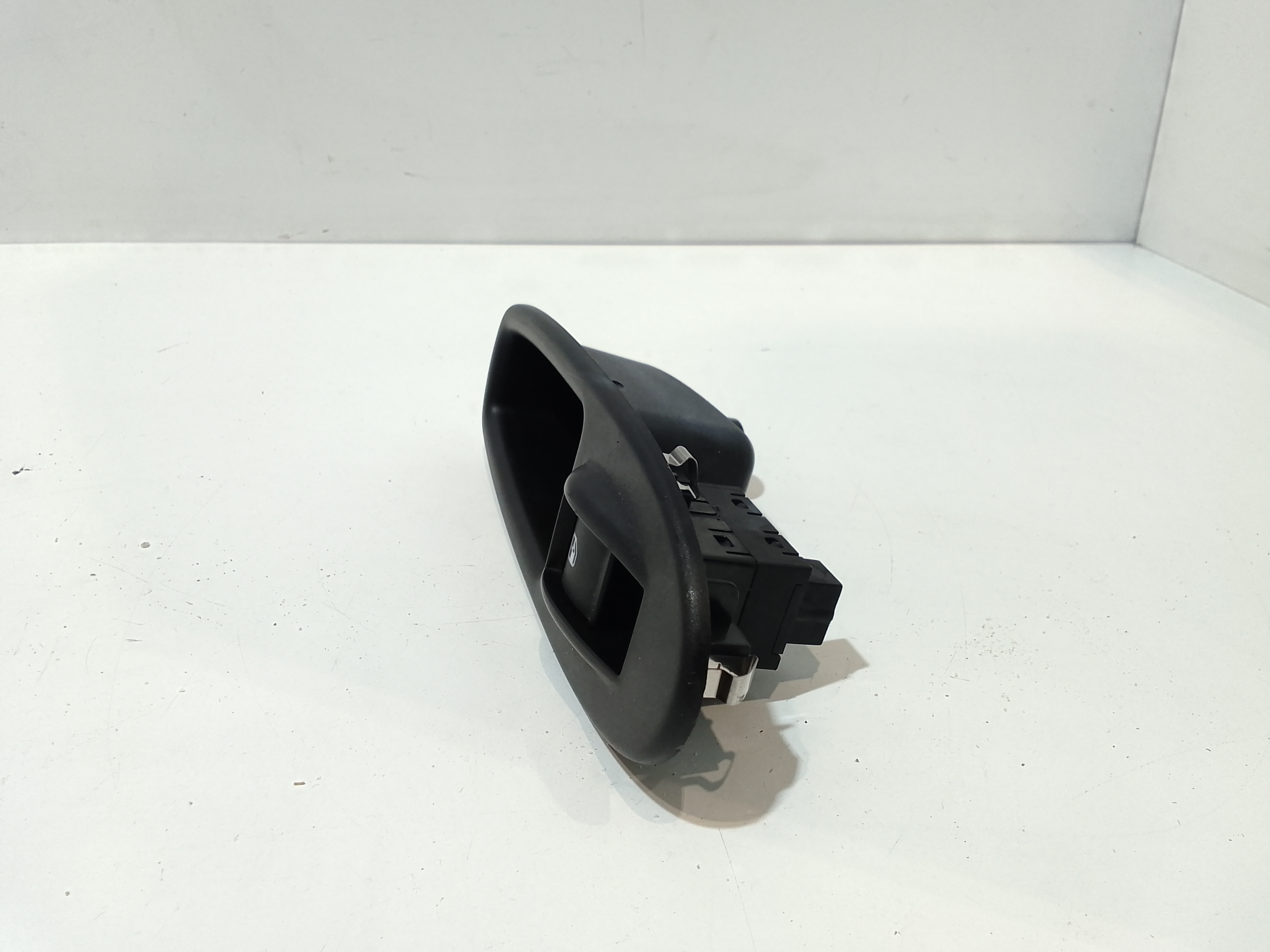 Pulsantiera Anteriore Destra Passeggero per Fiat 500 L Serie (351_352) (12>) (2012 - In produzione)