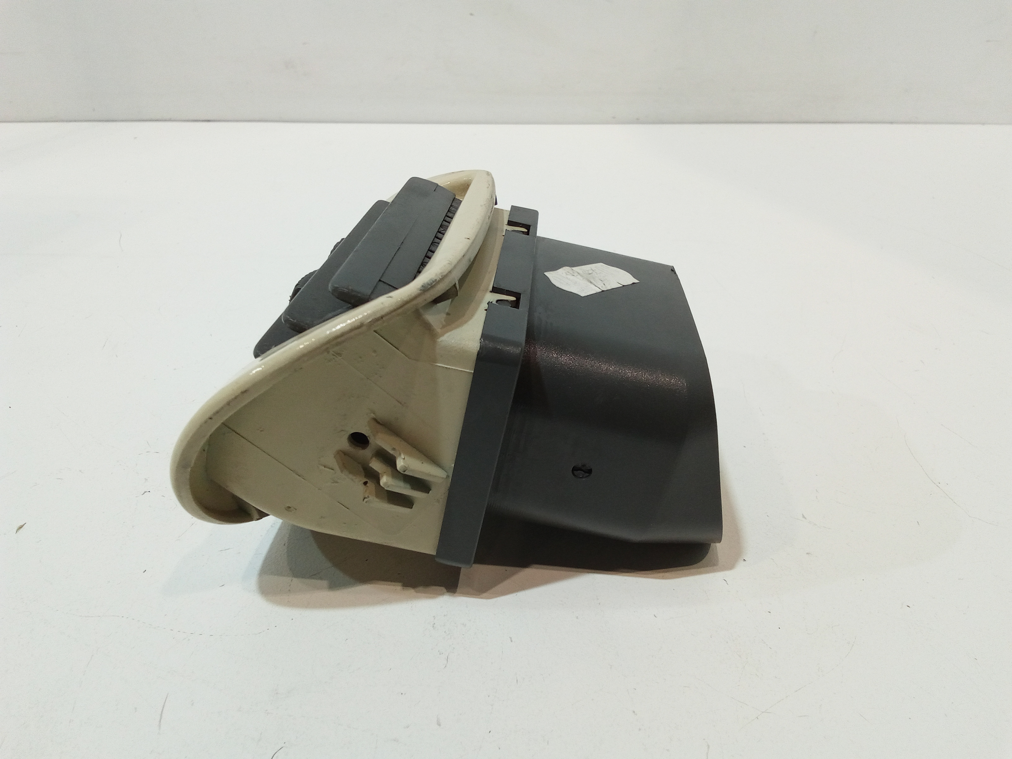 Bocchetta aria cruscotto lato guida per Fiat Seicento Serie (00>05) (2000 - 2005)