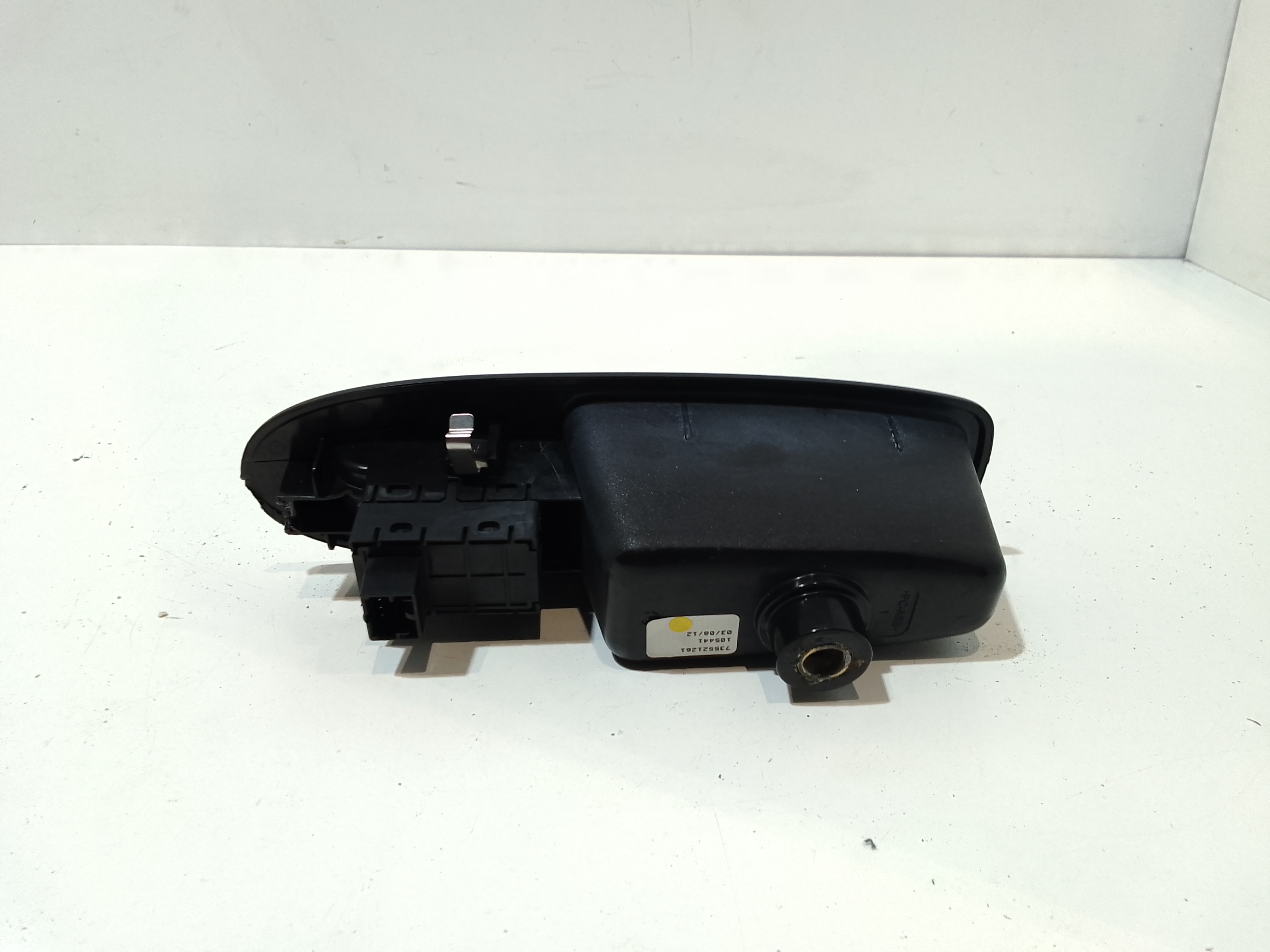 Pulsantiera Posteriore Sinistra per Fiat 500 L Serie (351_352) (12>) (2012 - In produzione)