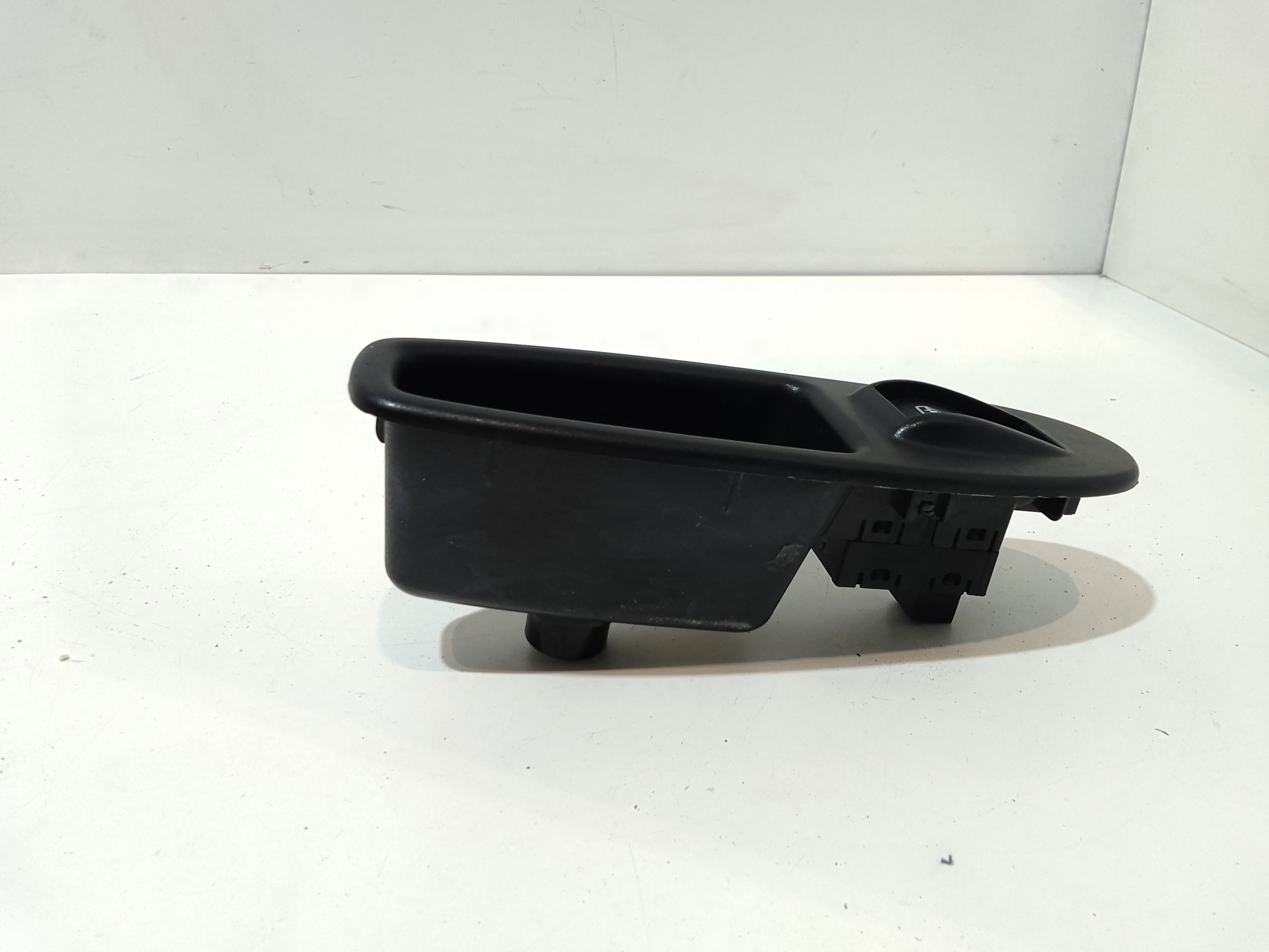 Pulsantiera Posteriore Sinistra per Fiat 500 L Serie (351_352) (12>) (2012 - In produzione)