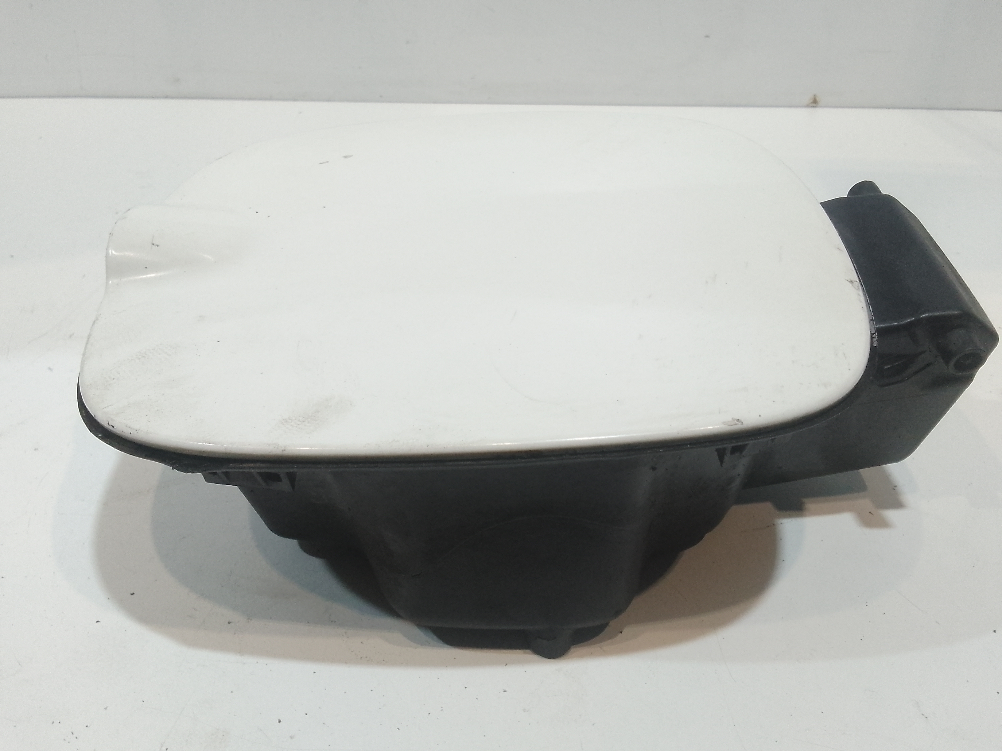 Sportellino Carburante per Fiat 500 L Serie (351_352) (12>) (2012 - In produzione)