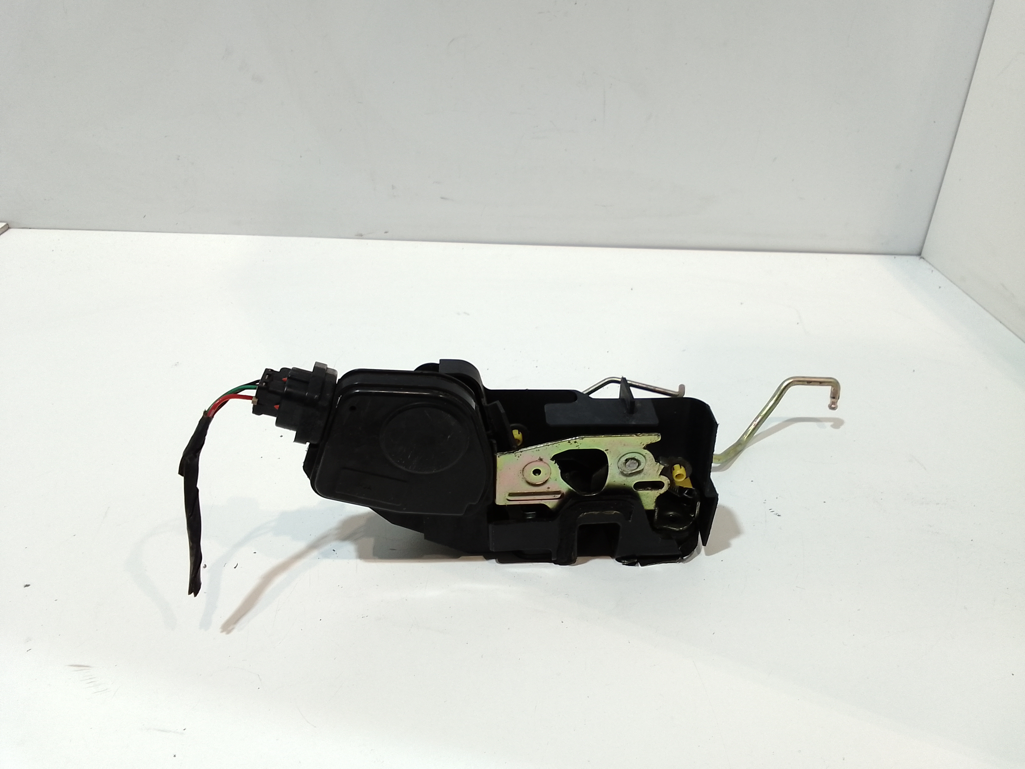 Serratura Anteriore Destra per Hyundai Matrix 1 Serie (2001 - 2007)