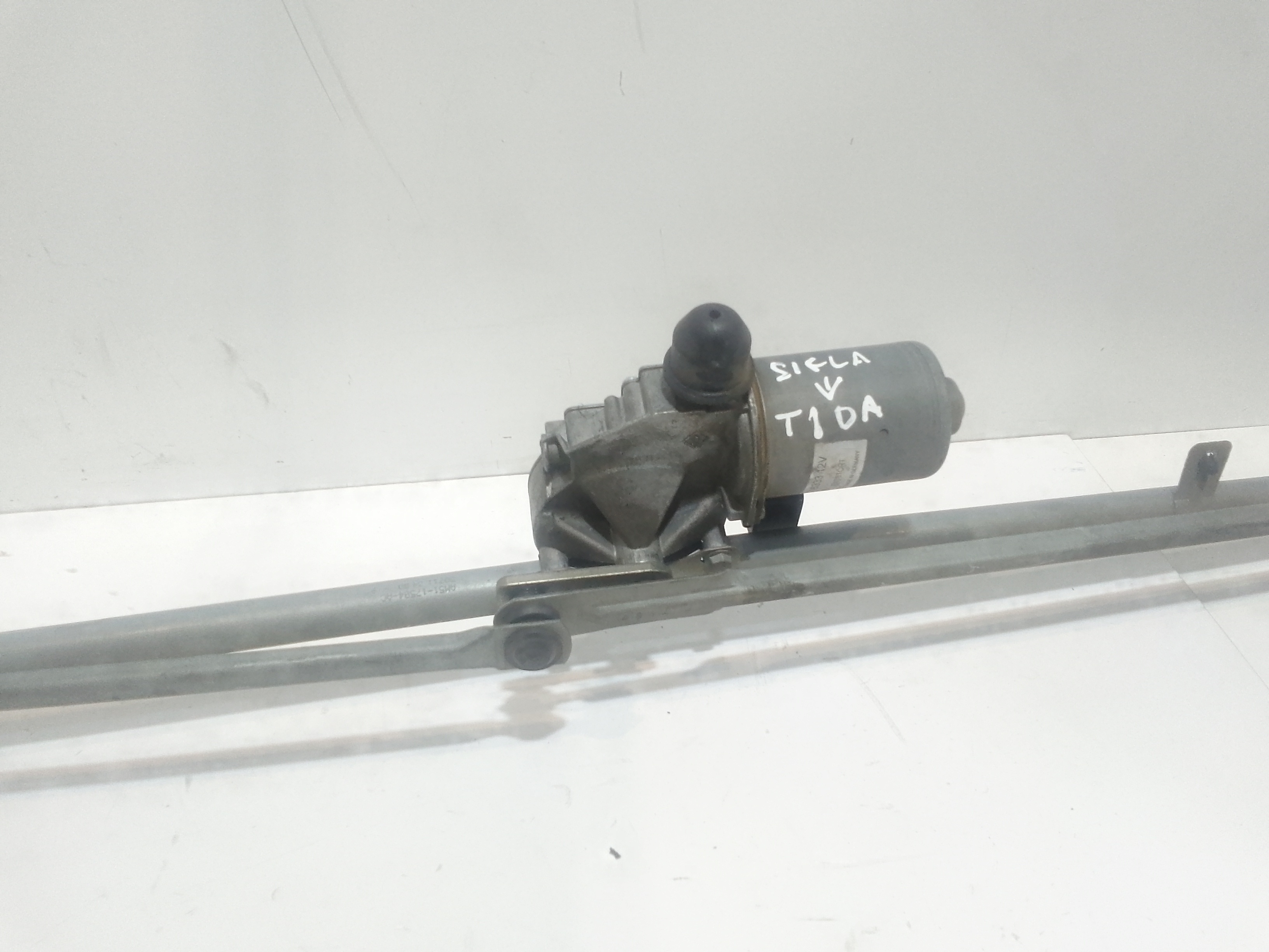 Tandem tergicristallo per Ford C - Max Serie (10>) (2010 - In produzione)