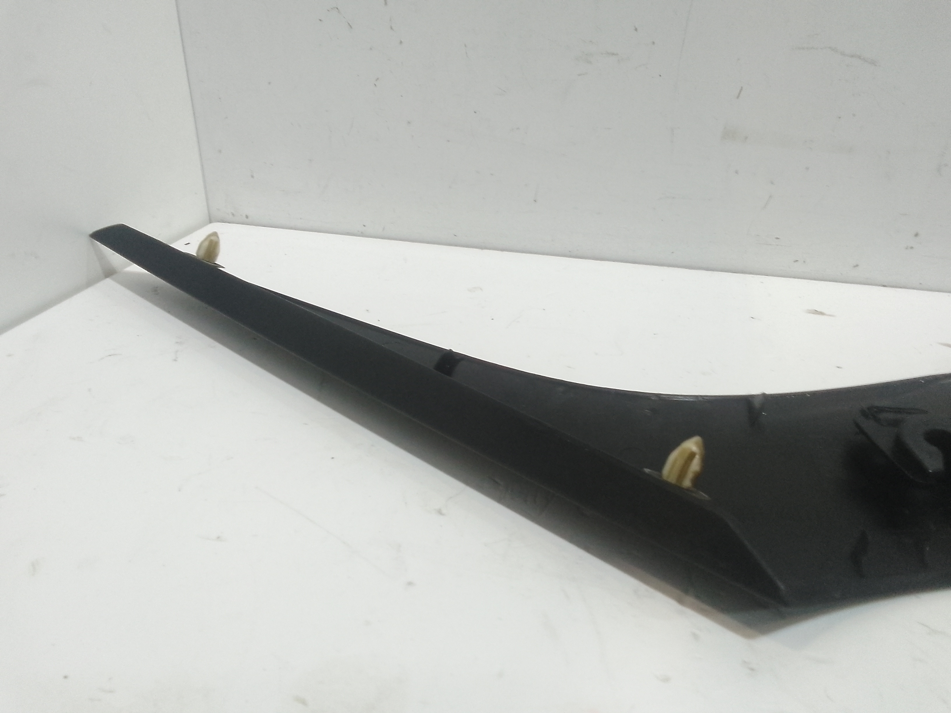 Modanatura porta posteriore DX passeggero per Suzuki Swift 6a Serie (2017 - )