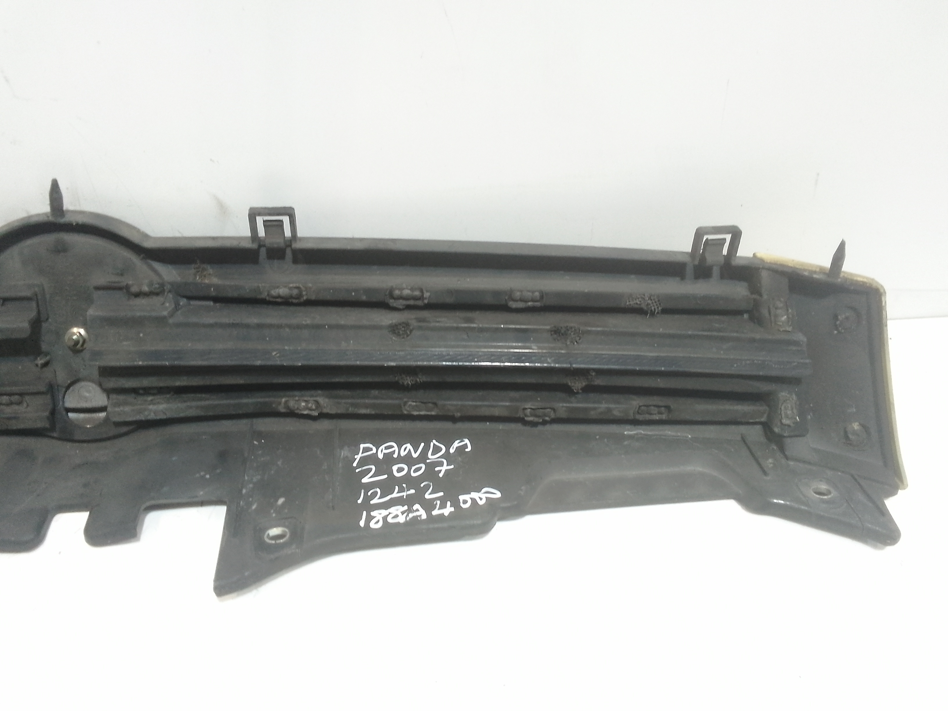 Mascherina anteriore per Fiat Panda 2 Serie (2003 - 2010)