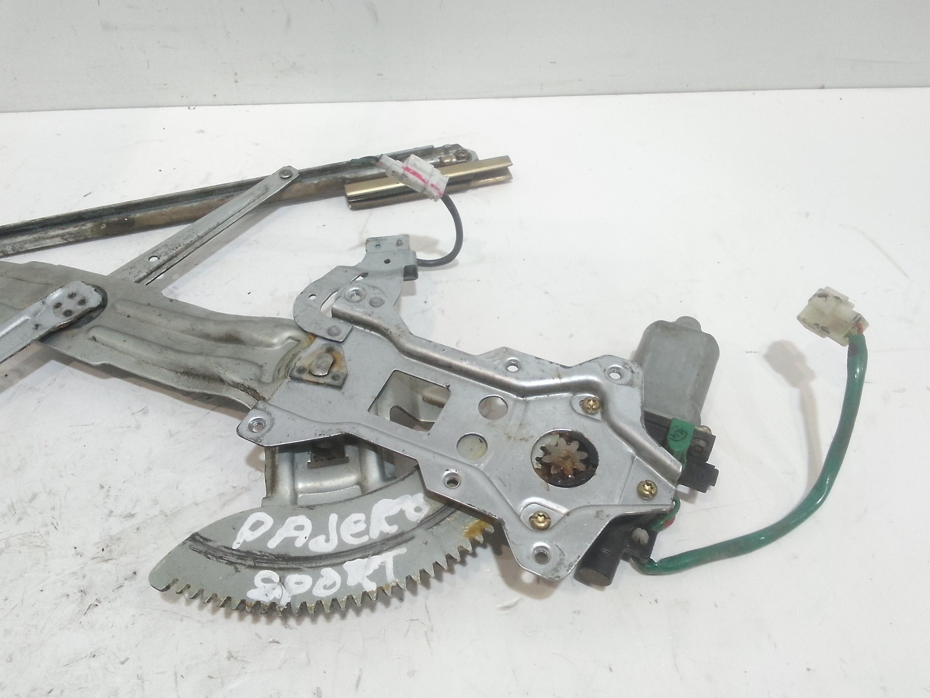 Cremagliera anteriore sinistra Guida per Mitsubishi Pajero Sport (1999 - In produzione)