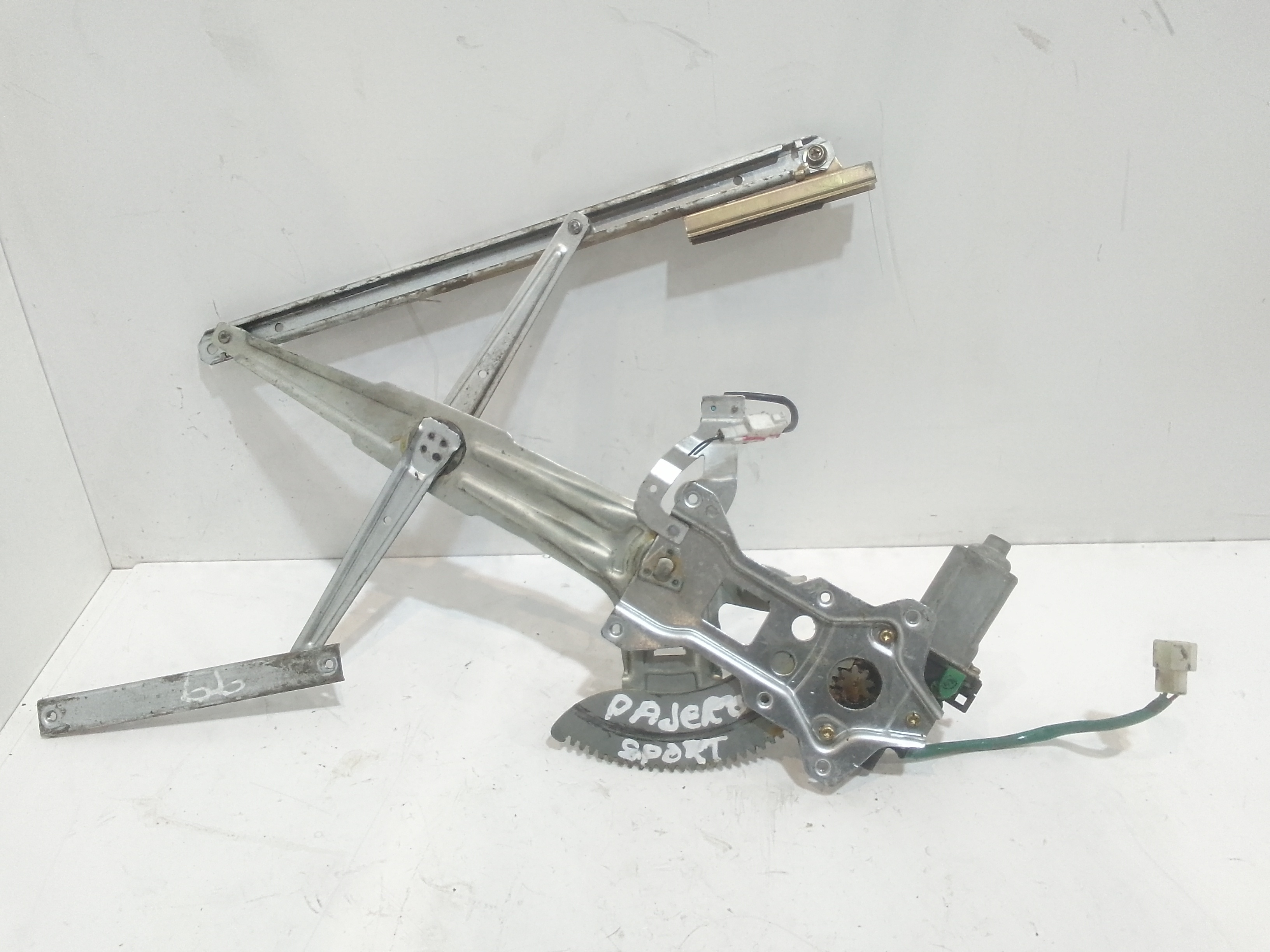 Cremagliera anteriore sinistra Guida per Mitsubishi Pajero Sport (1999 - In produzione)