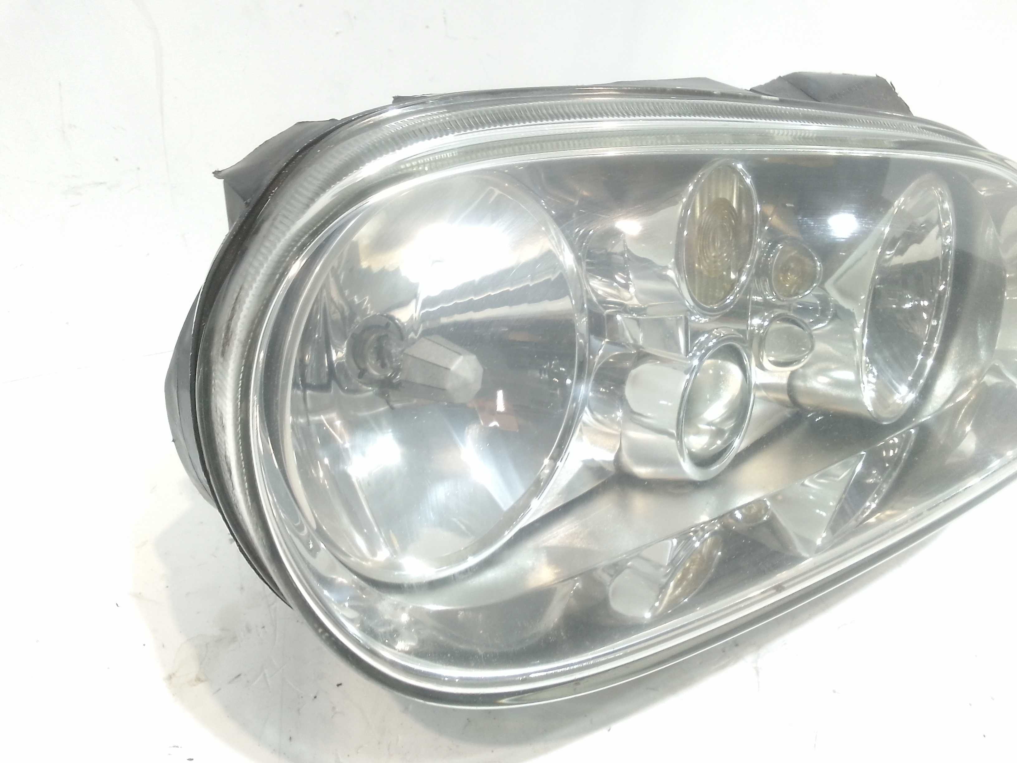 Faro anteriore Destro Passeggero per Volkswagen Golf 4 Berlina (97>03) (1997 - 2003)