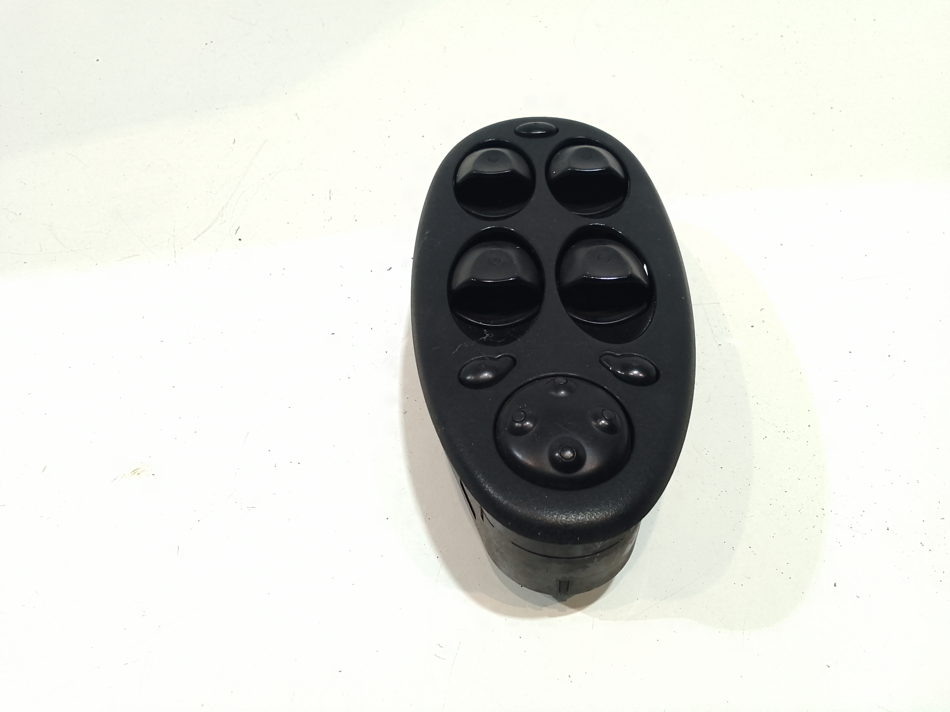 Pulsantiera anteriore sinistra Guida per MG ZT-T (2001 - 2005)