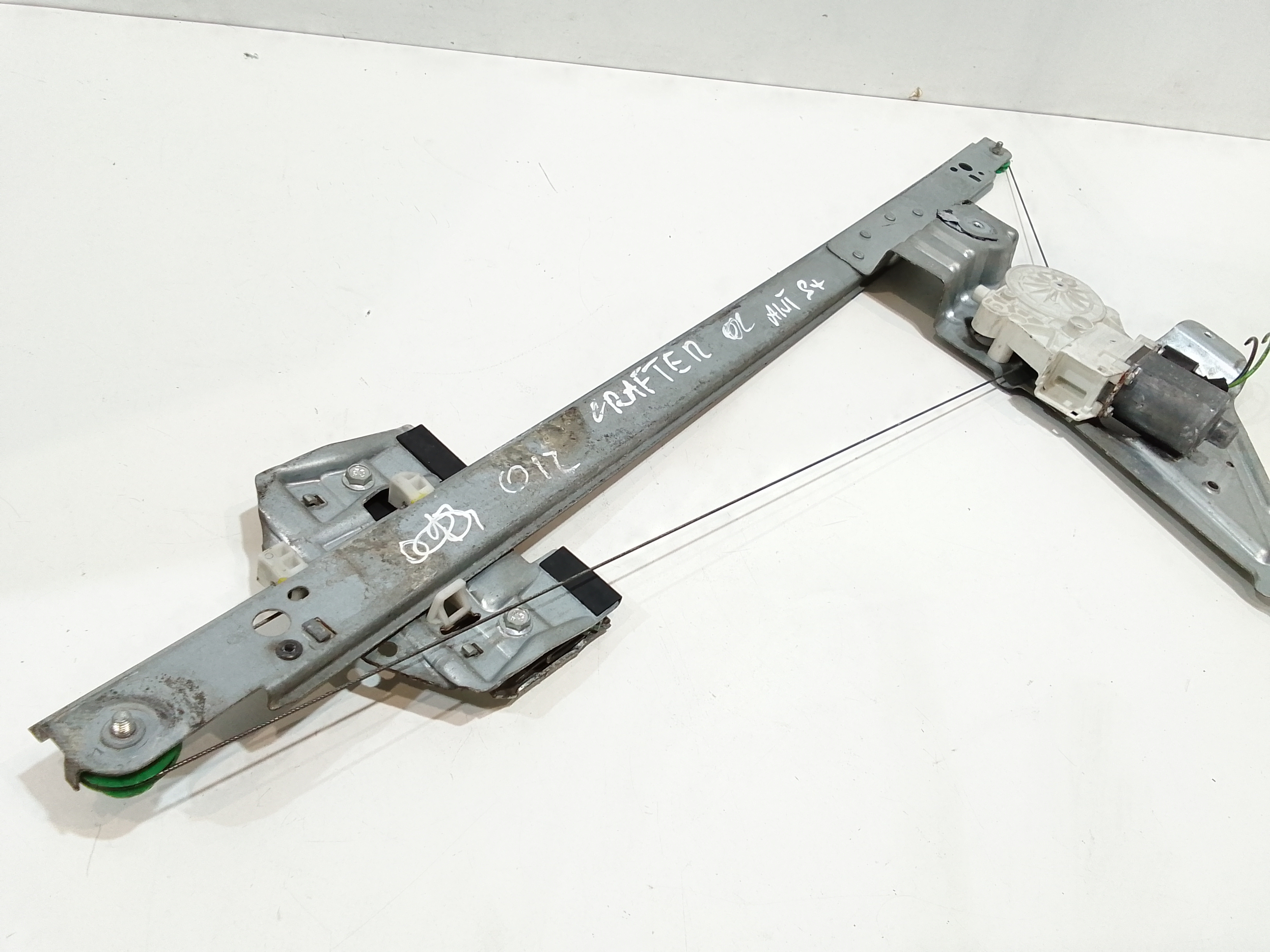 Cremagliera anteriore sinistra Guida per Volkswagen Crafter Combi (2e) (06>) (2006 - In produzione)