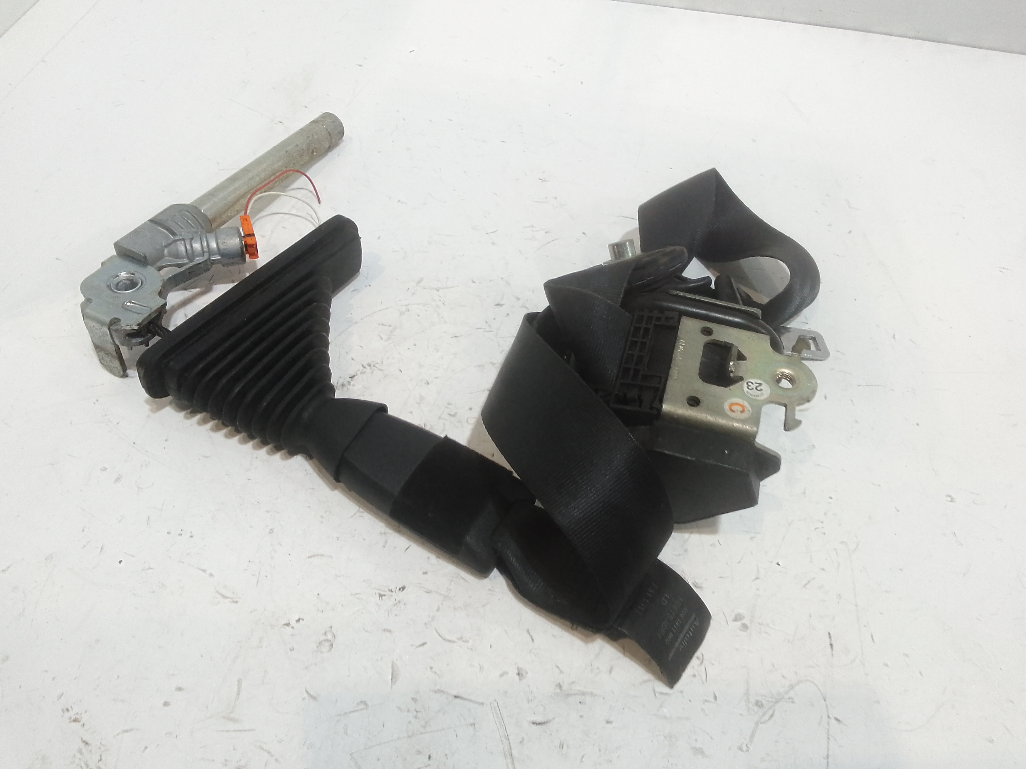 Cintura di sicurezza anteriore sinistra per Nissan Qashqai 1 Serie (2006 - 2009)