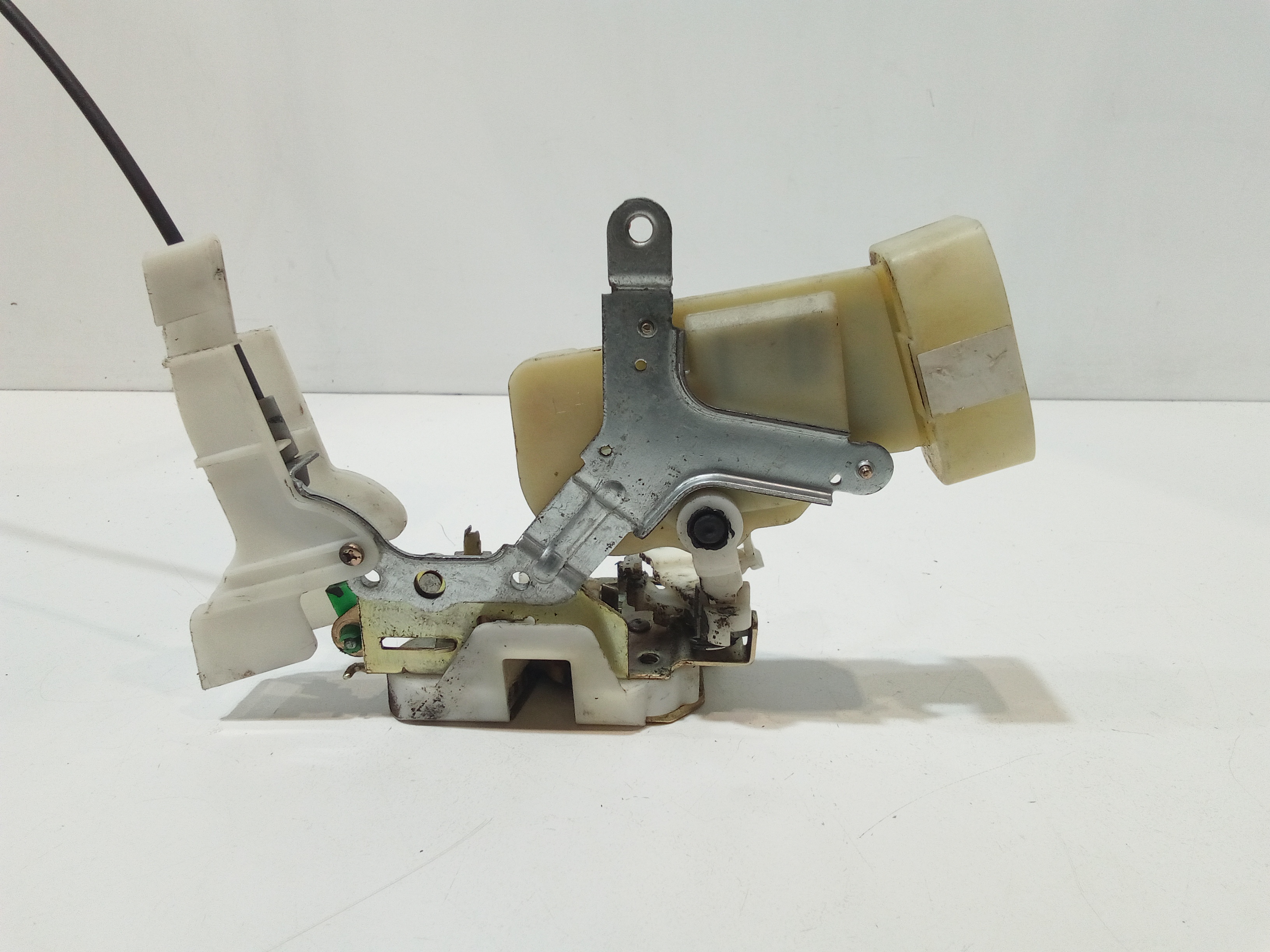 Serratura Anteriore Sinistra per Toyota Yaris Verso Serie (03>07) (2003 - 2007)