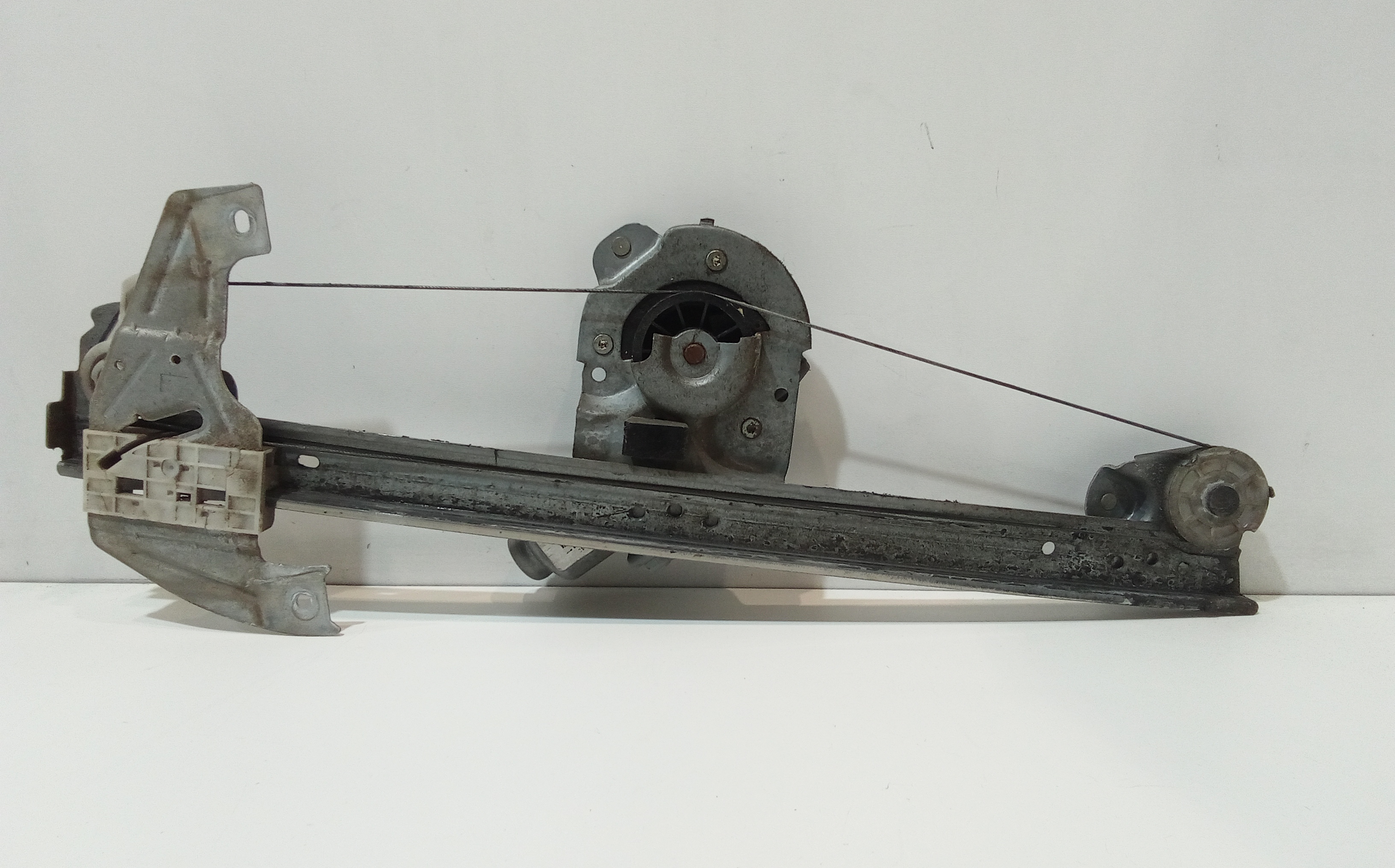 Cremagliera anteriore sinistra Guida per Peugeot 107 1 Serie (2005 - In produzione)