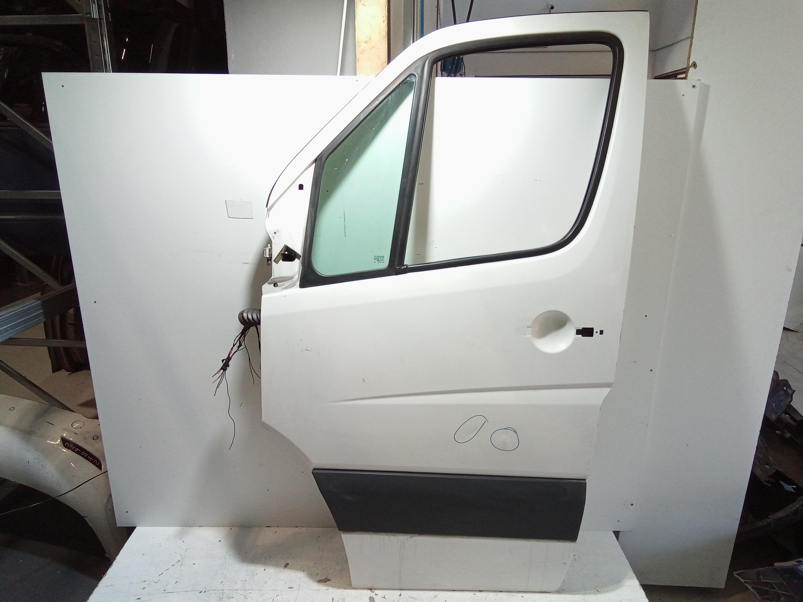 Portiera Anteriore Sinistra per Volkswagen Crafter Combi (2e) (06>) (2006 - In produzione)
