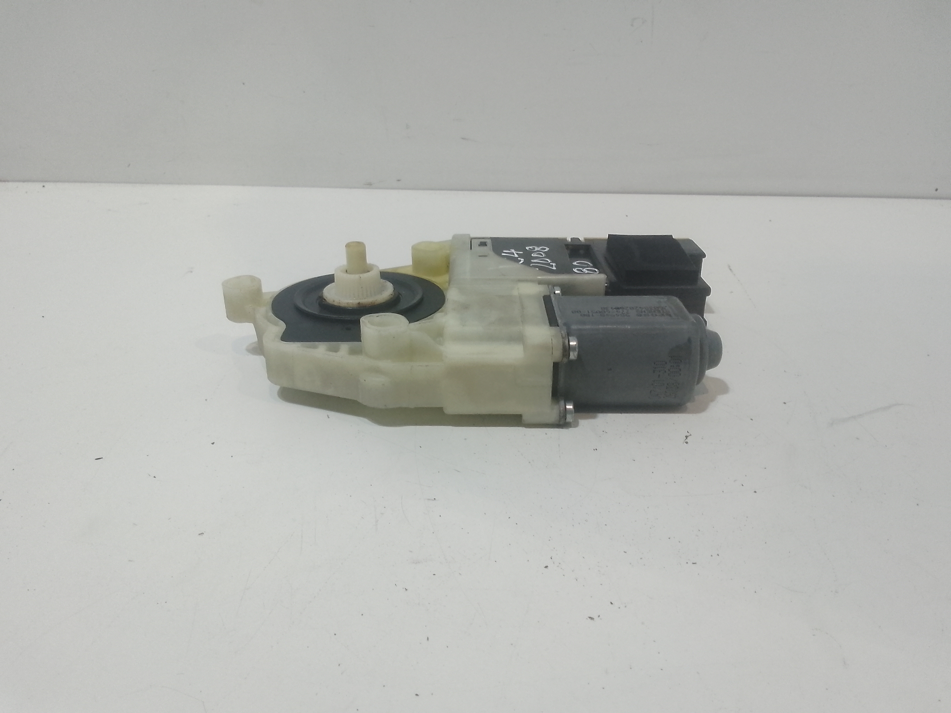 Motorino Alzavetro anteriore destra per Citroen C4 1 Serie (2008 - 2010)