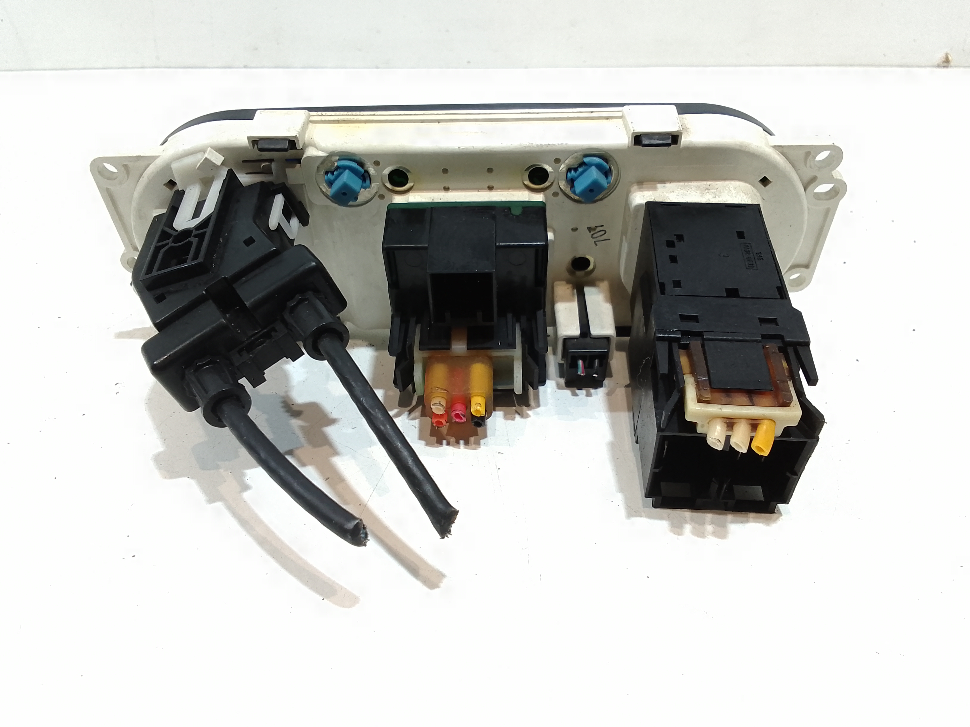 Comandi Clima per Mazda Tribute (2000 - 2011)