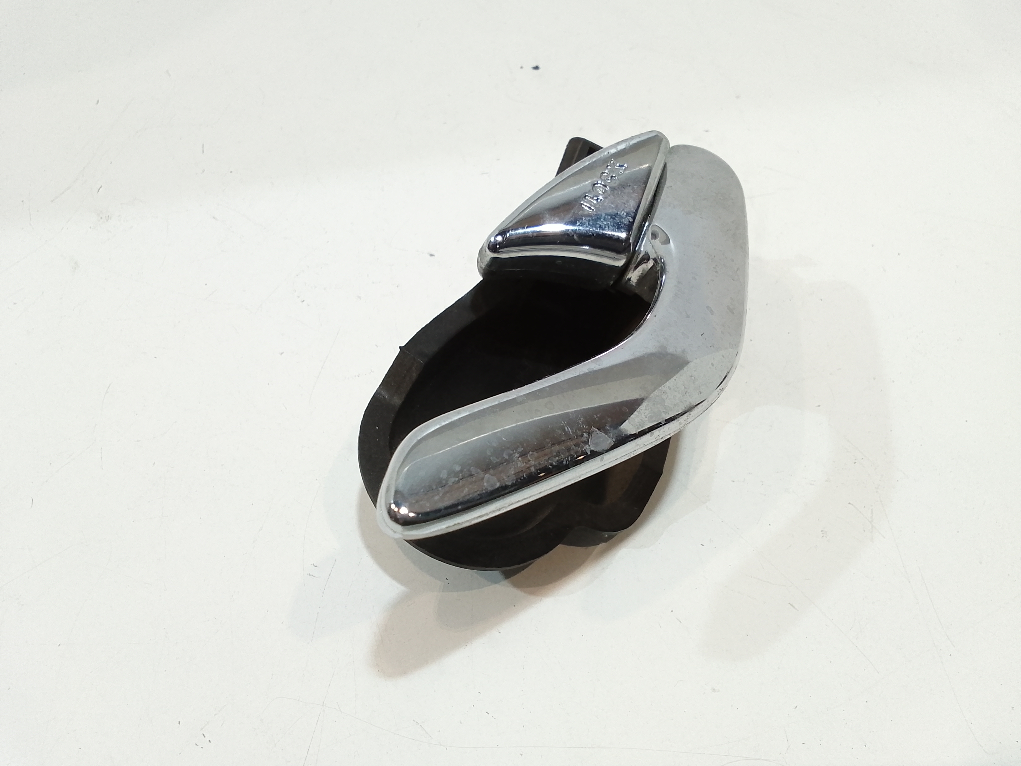 Maniglia interna Posteriore Destra per Mazda Tribute (2000 - 2011)