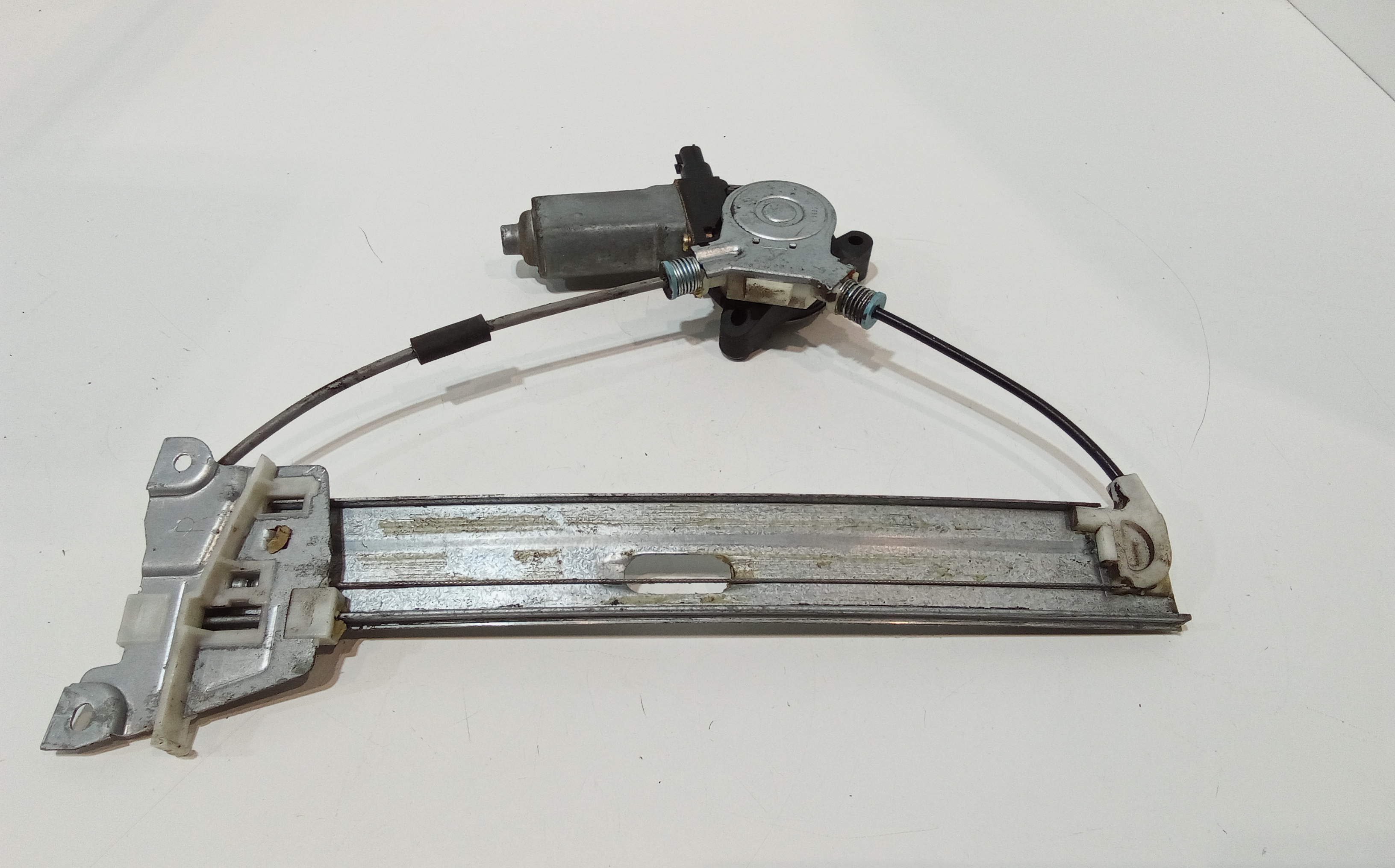 Cremagliera posteriore destra passeggero per Mazda Tribute (2000 - 2011)