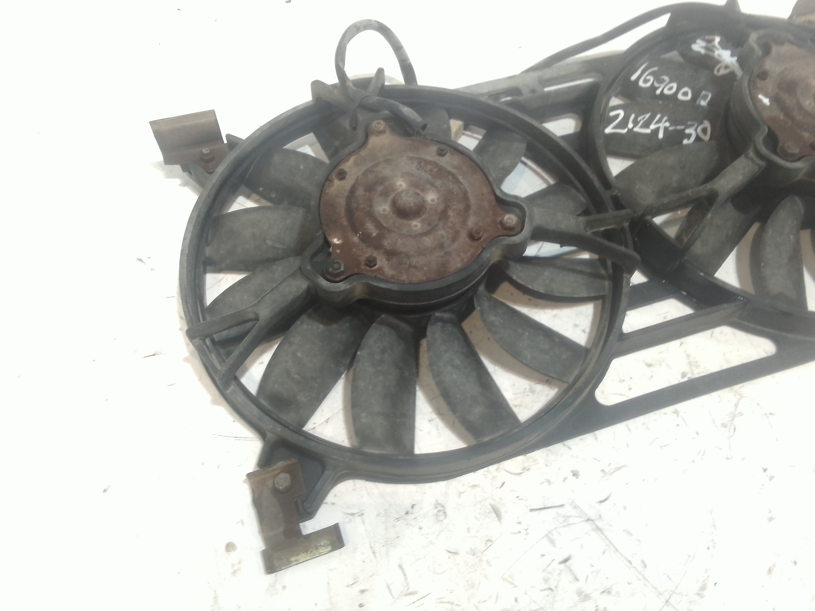 Ventola radiatore per Lada Niva (1994 - 1999)