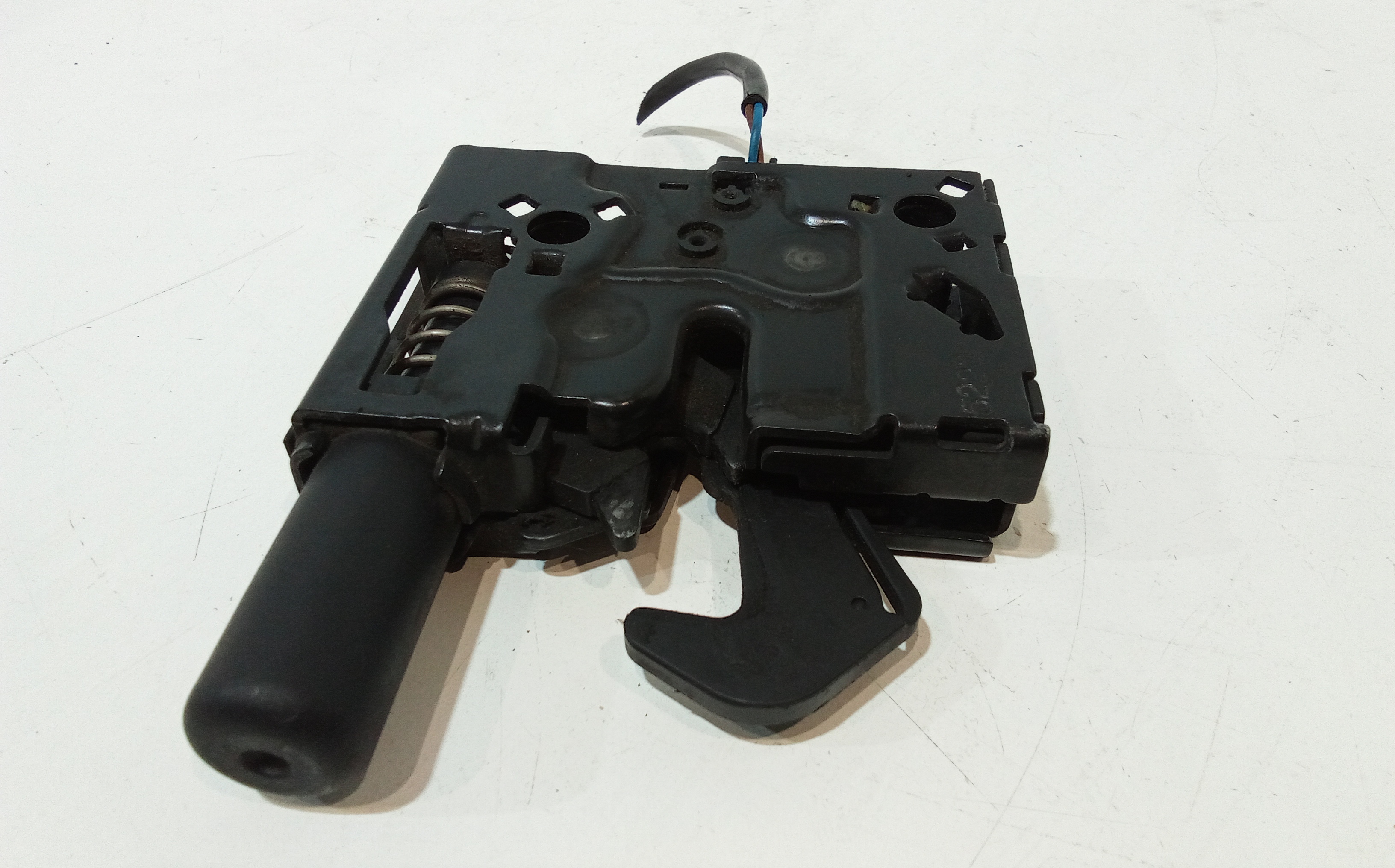 Serratura cofano anteriore per Volkswagen Golf VIII (2019 - 2023)