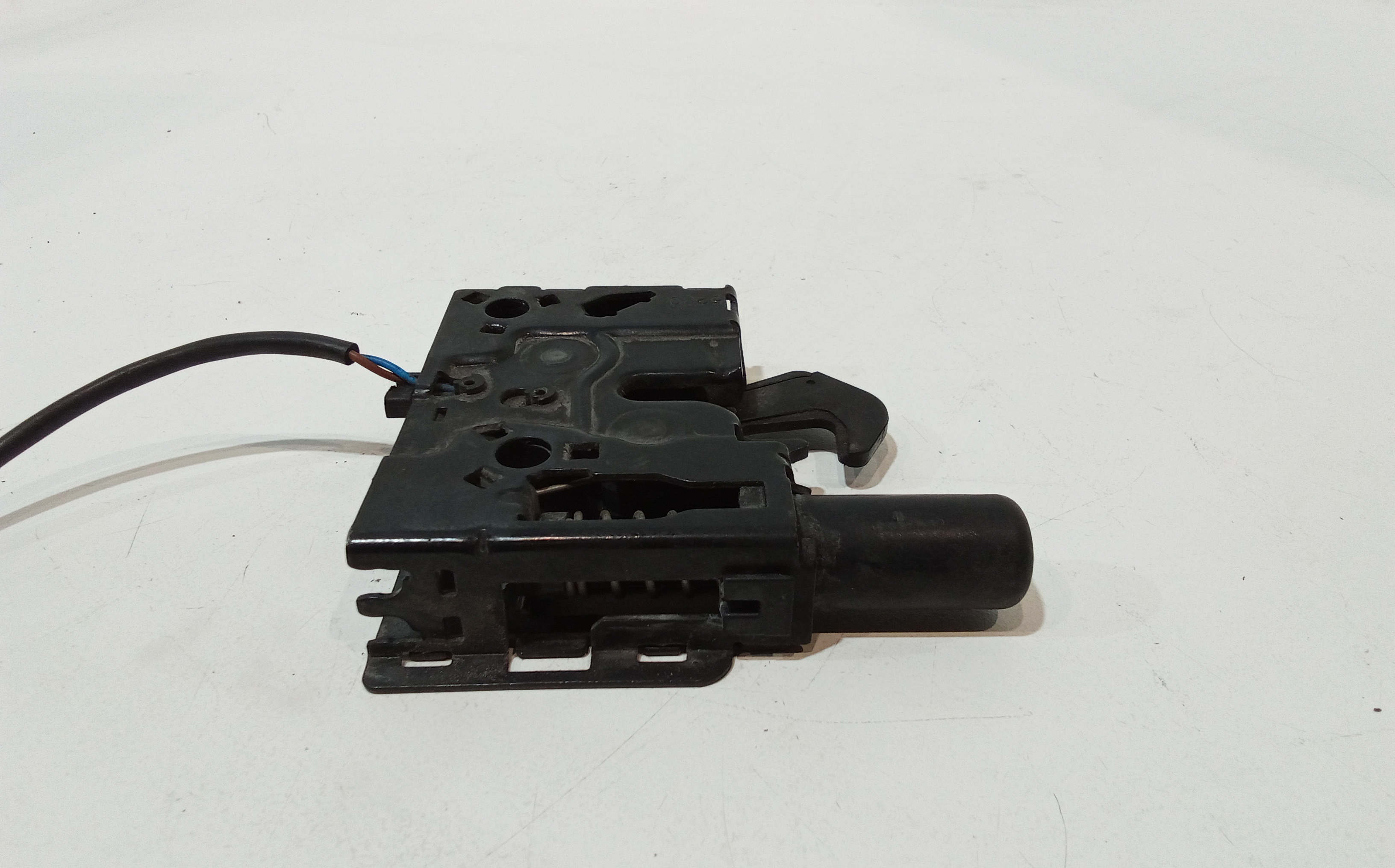 Serratura cofano anteriore per Volkswagen Golf VIII (2019 - 2023)