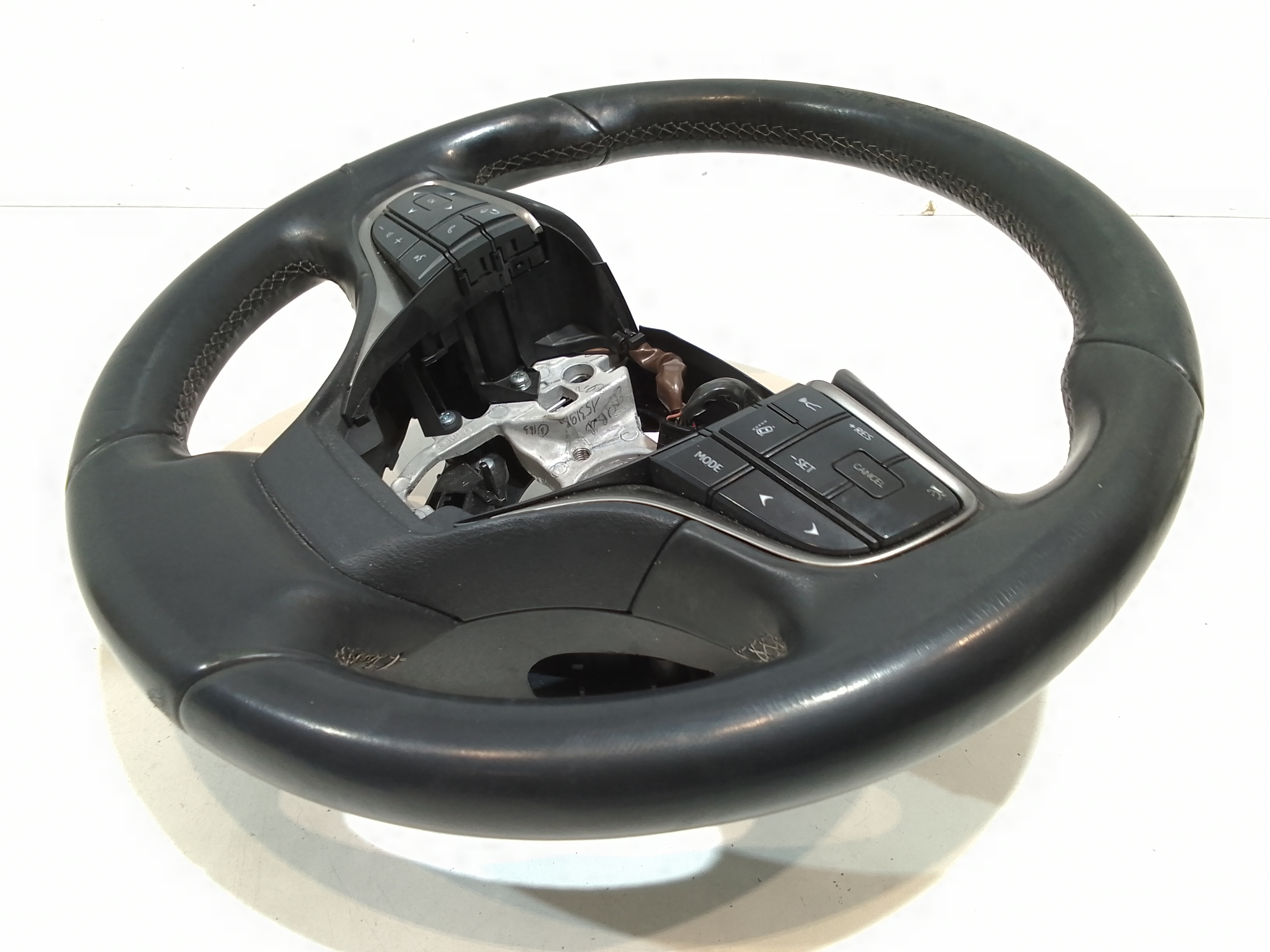 Volante per Lexus UX (2018 - )