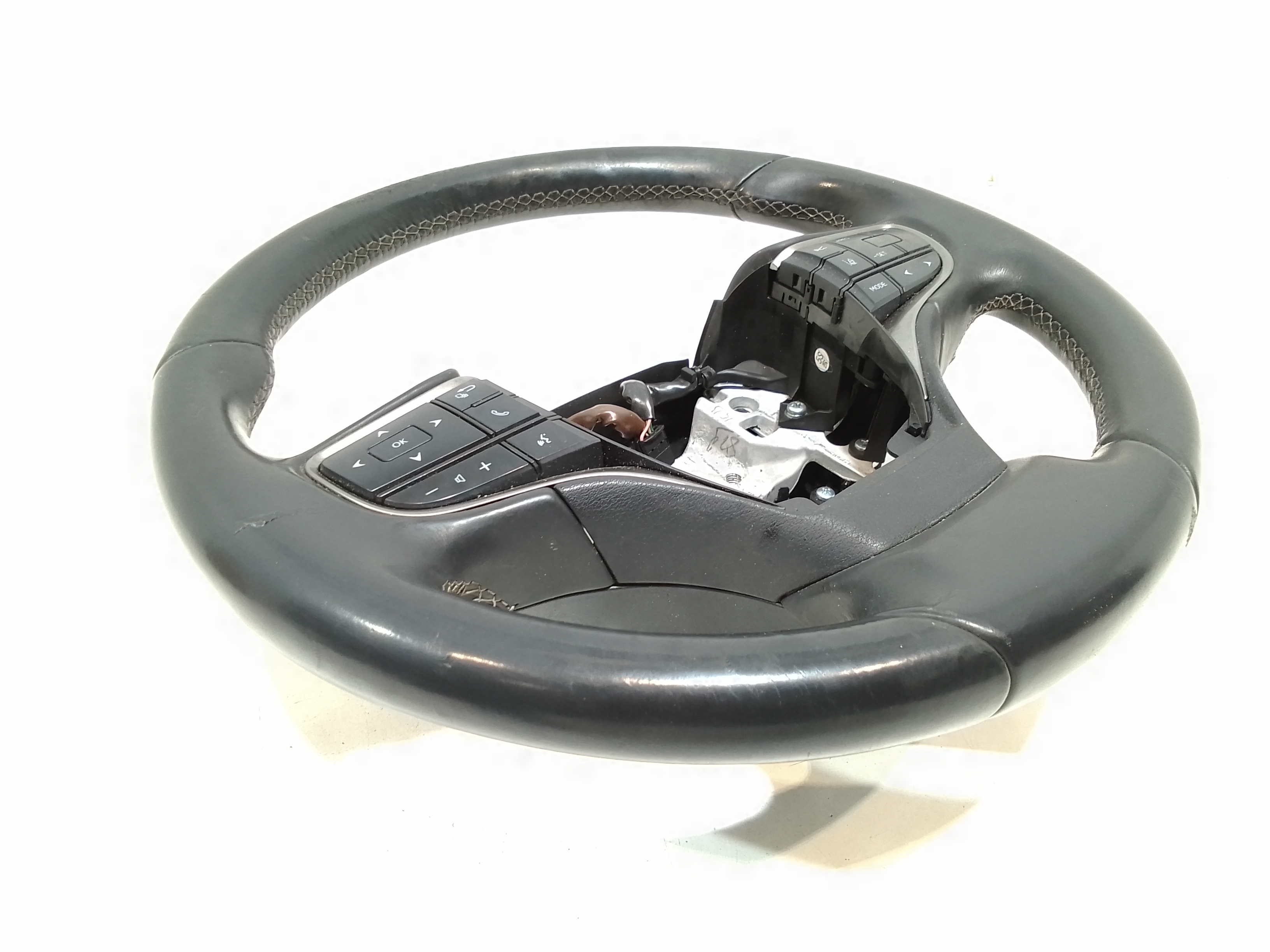 Volante per Lexus UX (2018 - )