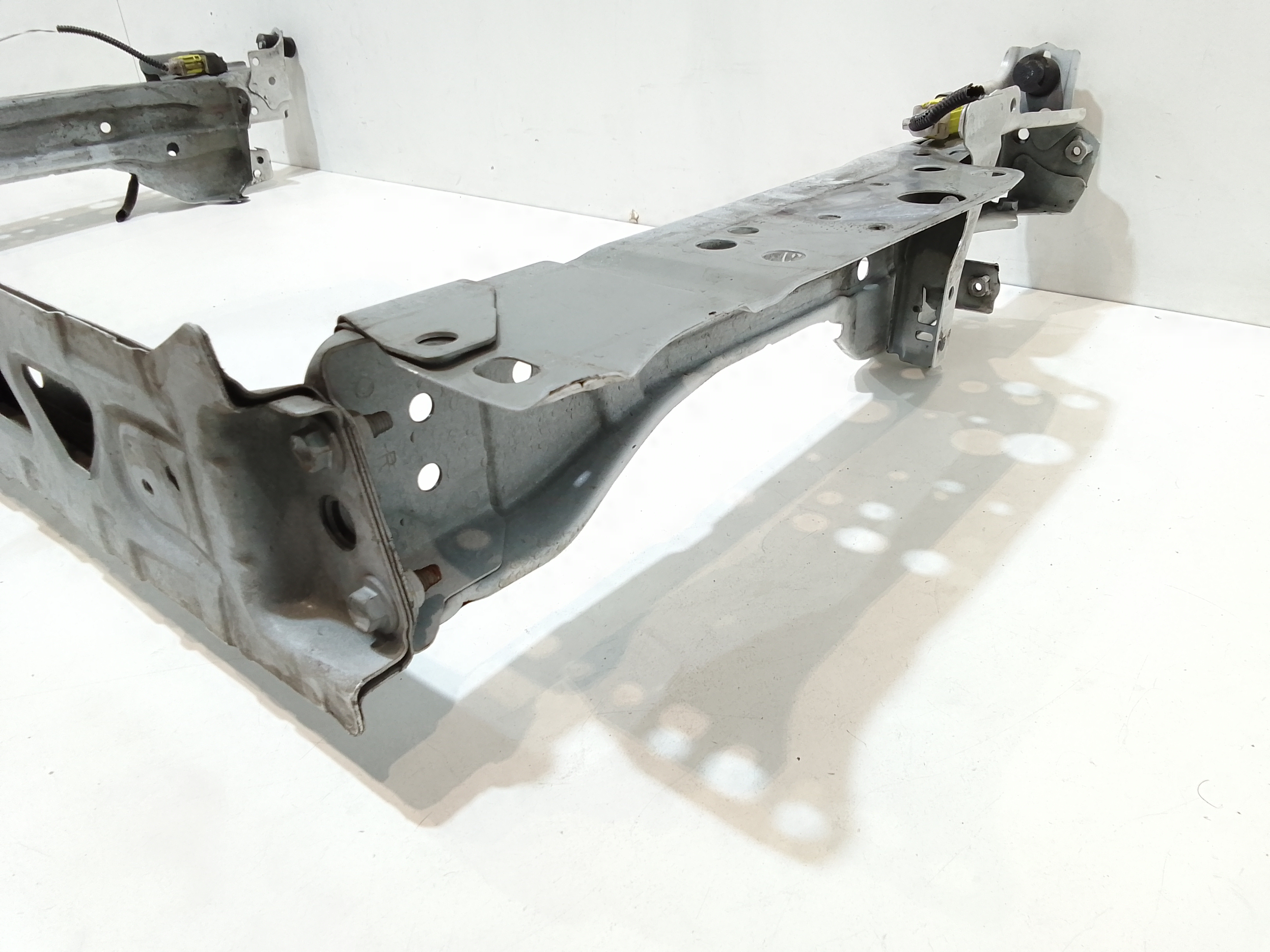 Calandra per Lexus UX (2018 - )