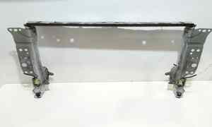 Calandra per Lexus UX (2018 - )