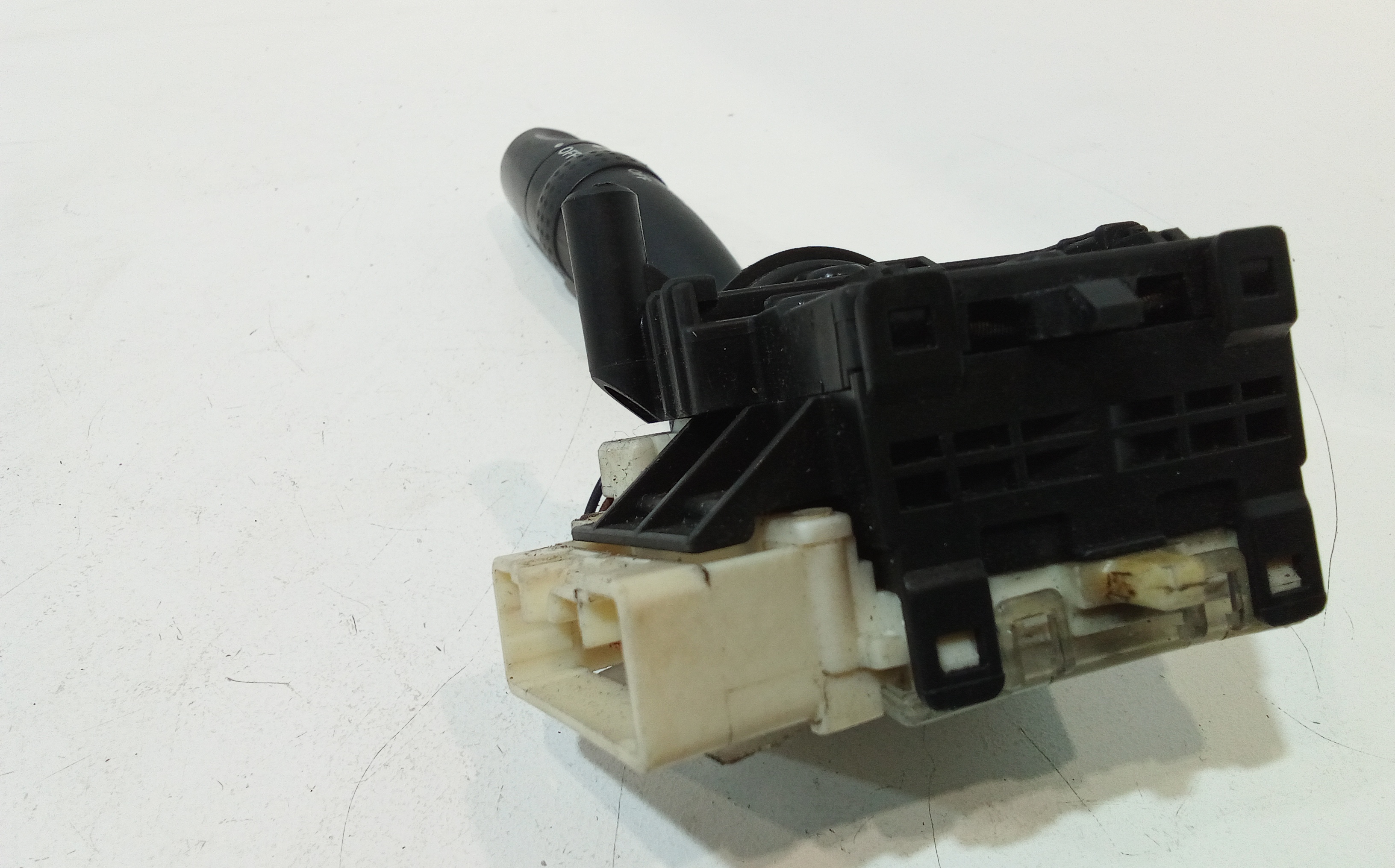 Devioluci sinistro per Toyota Corolla Verso 2 Serie (2004 - 2009)