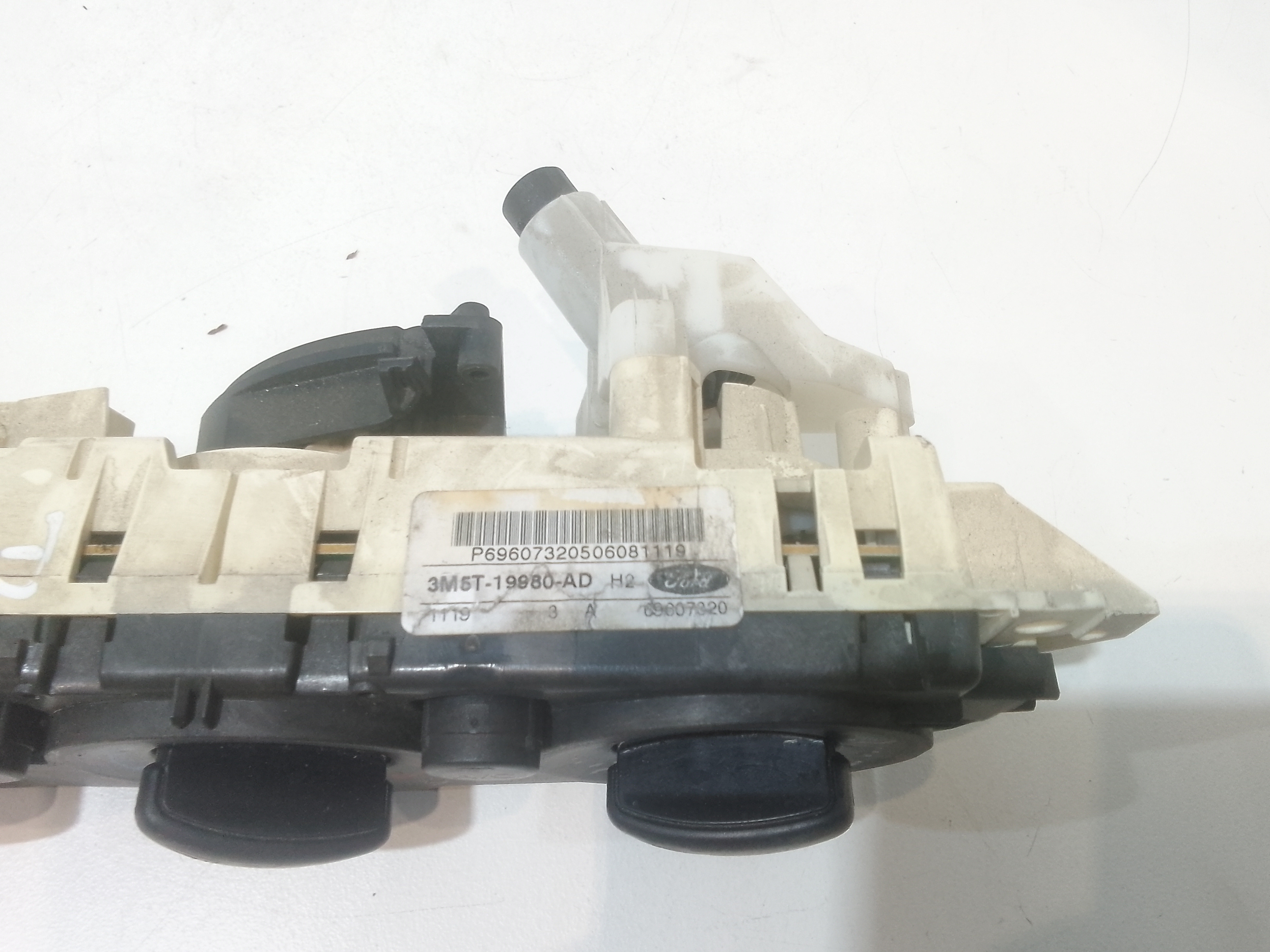 Comandi Clima per Ford Focus Berlina 2 Serie (2001 - 2004)