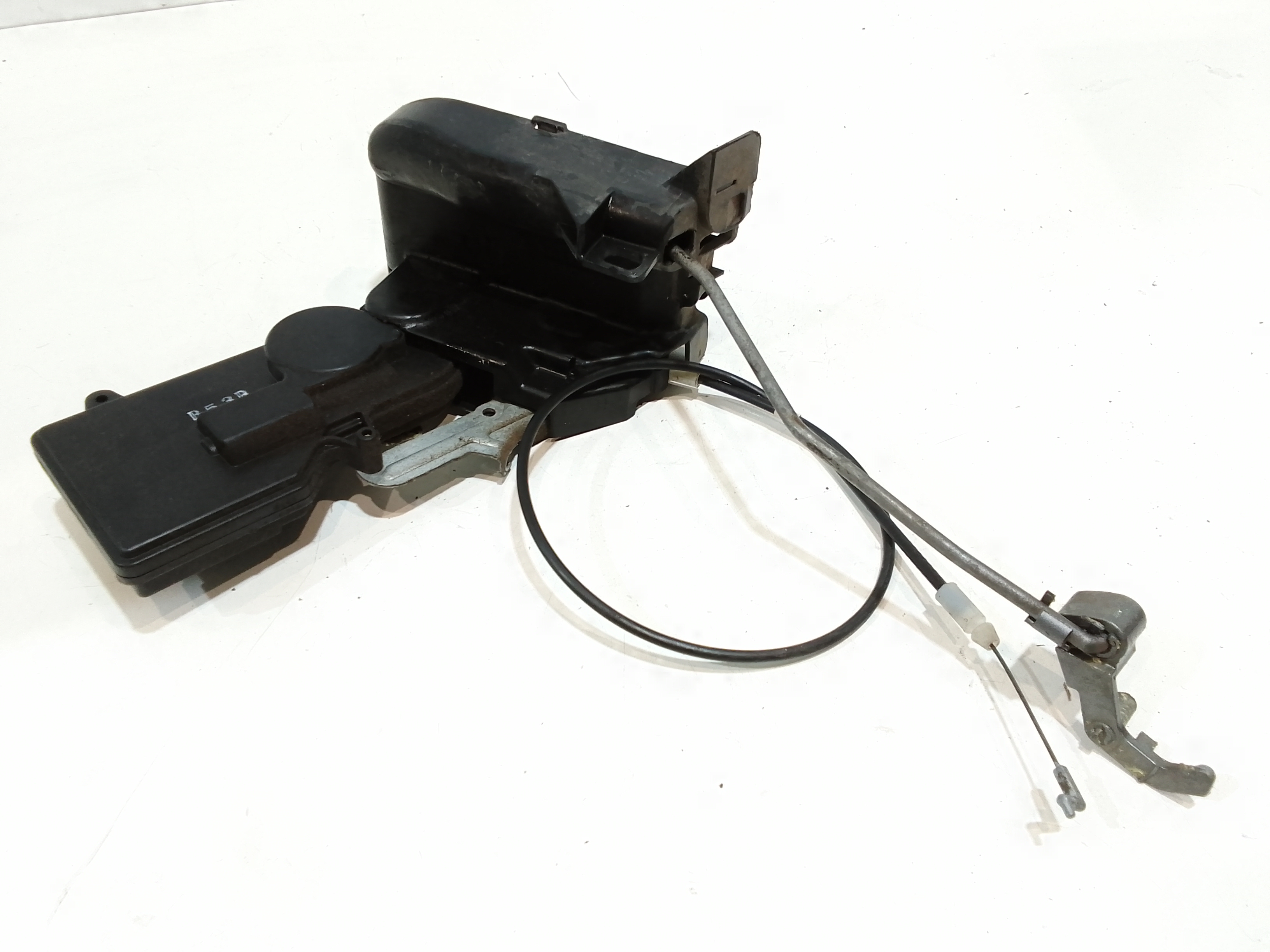 Serratura Anteriore Destra per Mazda 6 Berlina (2002 - 2008)