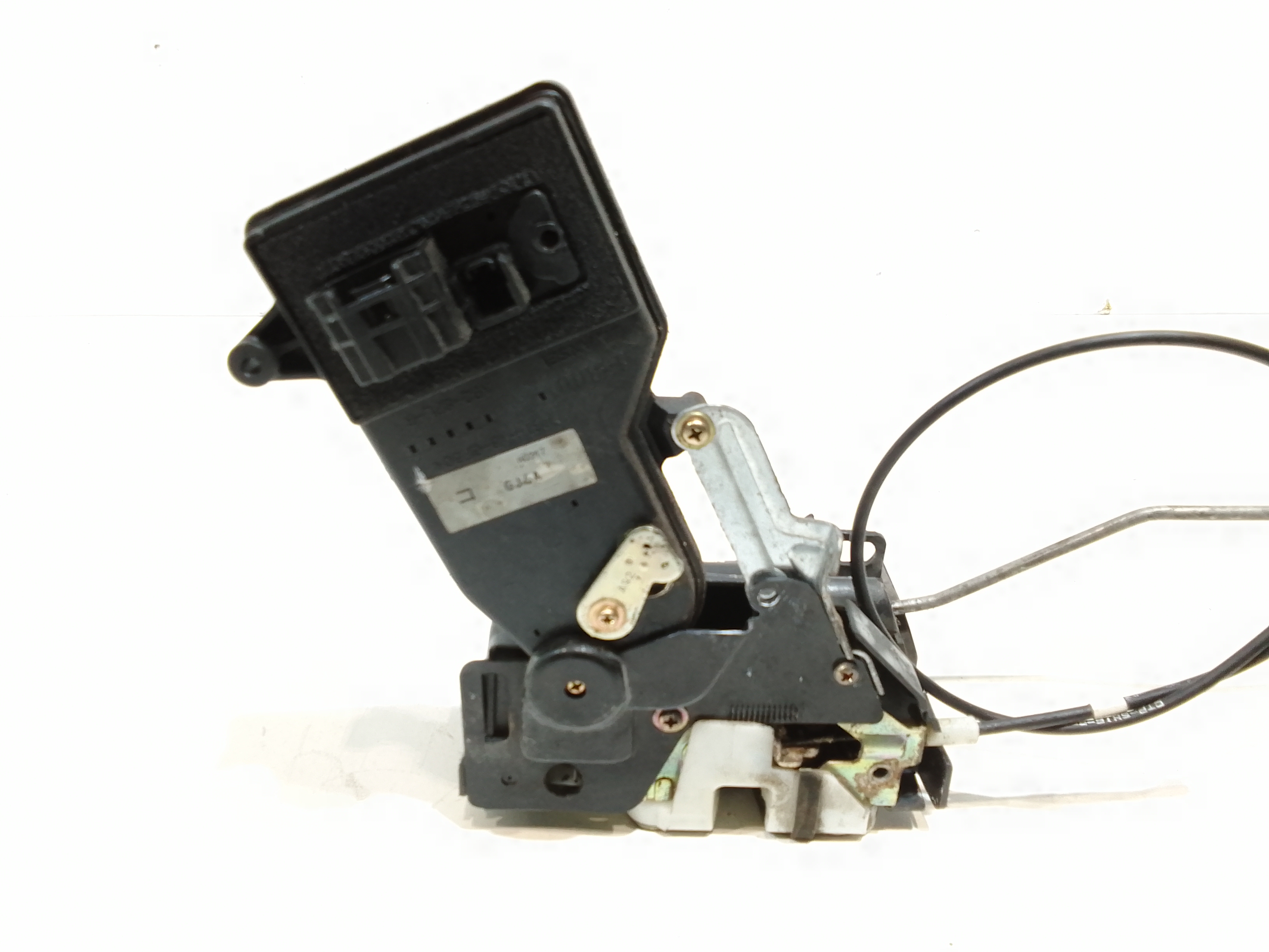 Serratura Anteriore Destra per Mazda 6 Berlina (2002 - 2008)