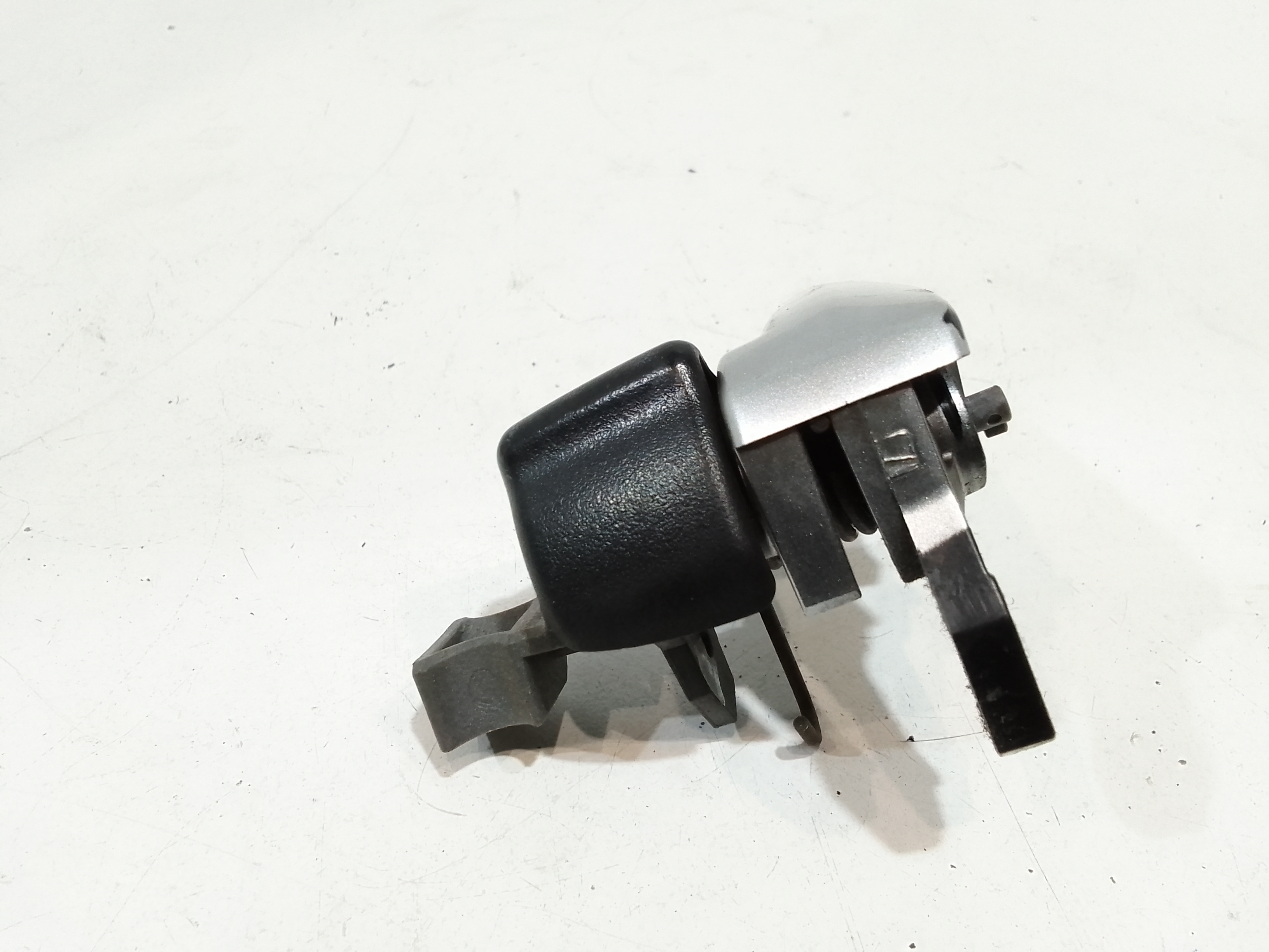 Maniglia interna anteriore Sinistra per Mazda 6 Berlina (2002 - 2008)