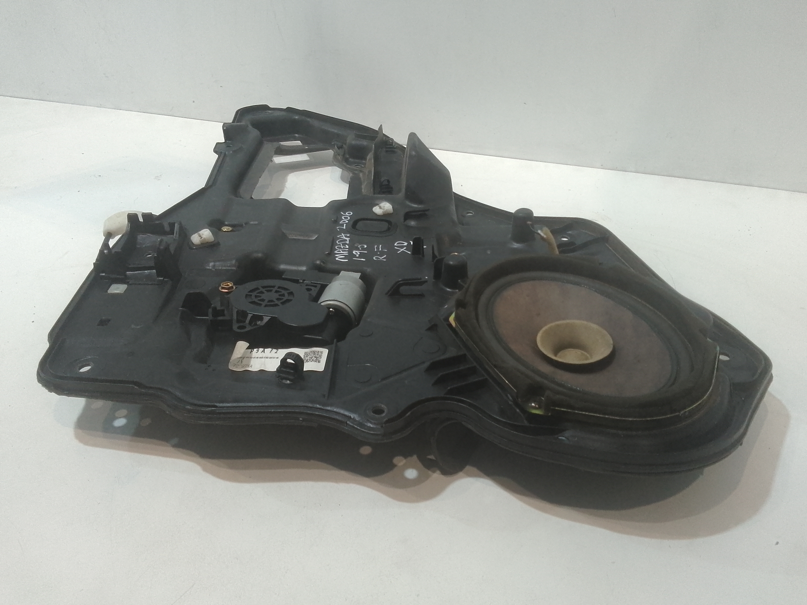 Cremagliera posteriore laterale destra per Mazda 6 S. Wagon (2002 - 2007)