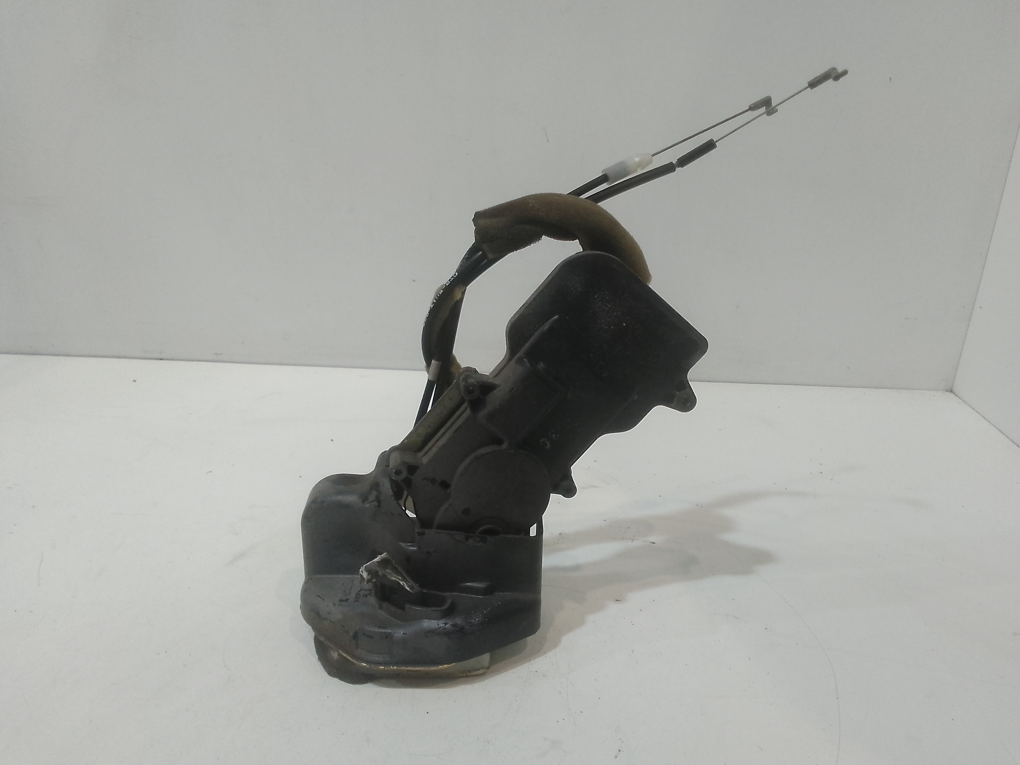 Serratura Posteriore destra per Mazda 6 S. Wagon (2002 - 2007)