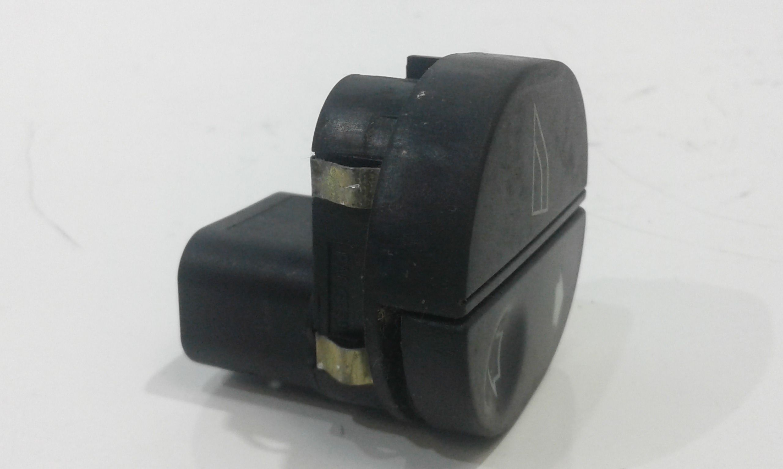 Pulsantiera Anteriore Destra Passeggero FORD Ka Serie (CCQ) (96>08)