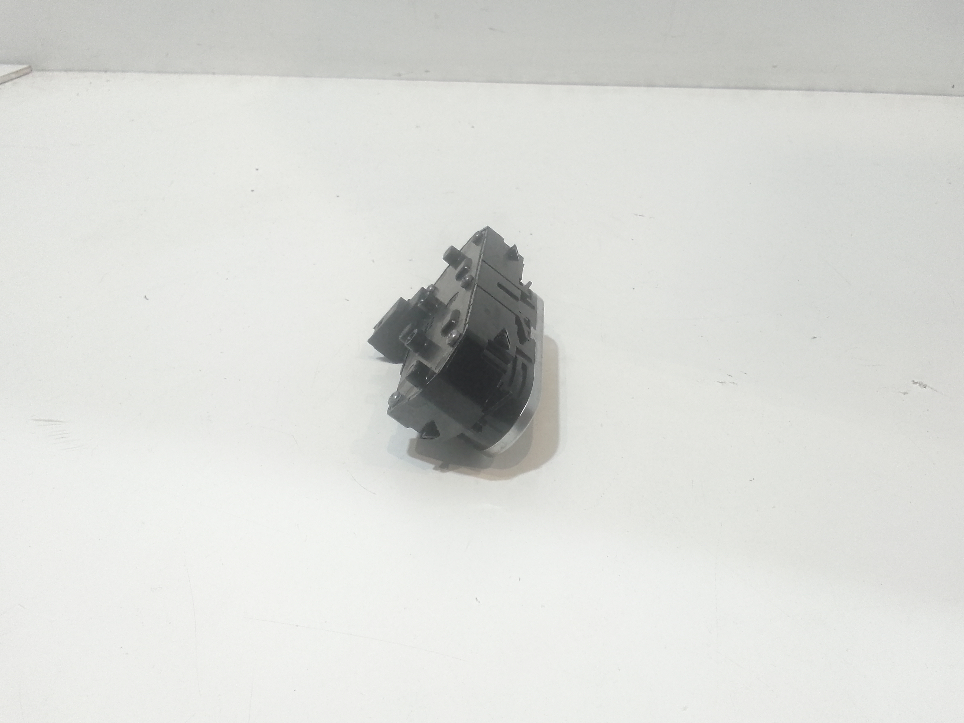 Interruttore riscaldamento sedili per Mercedes Classe A Serie (w177) (18>) (2018 - In produzione)