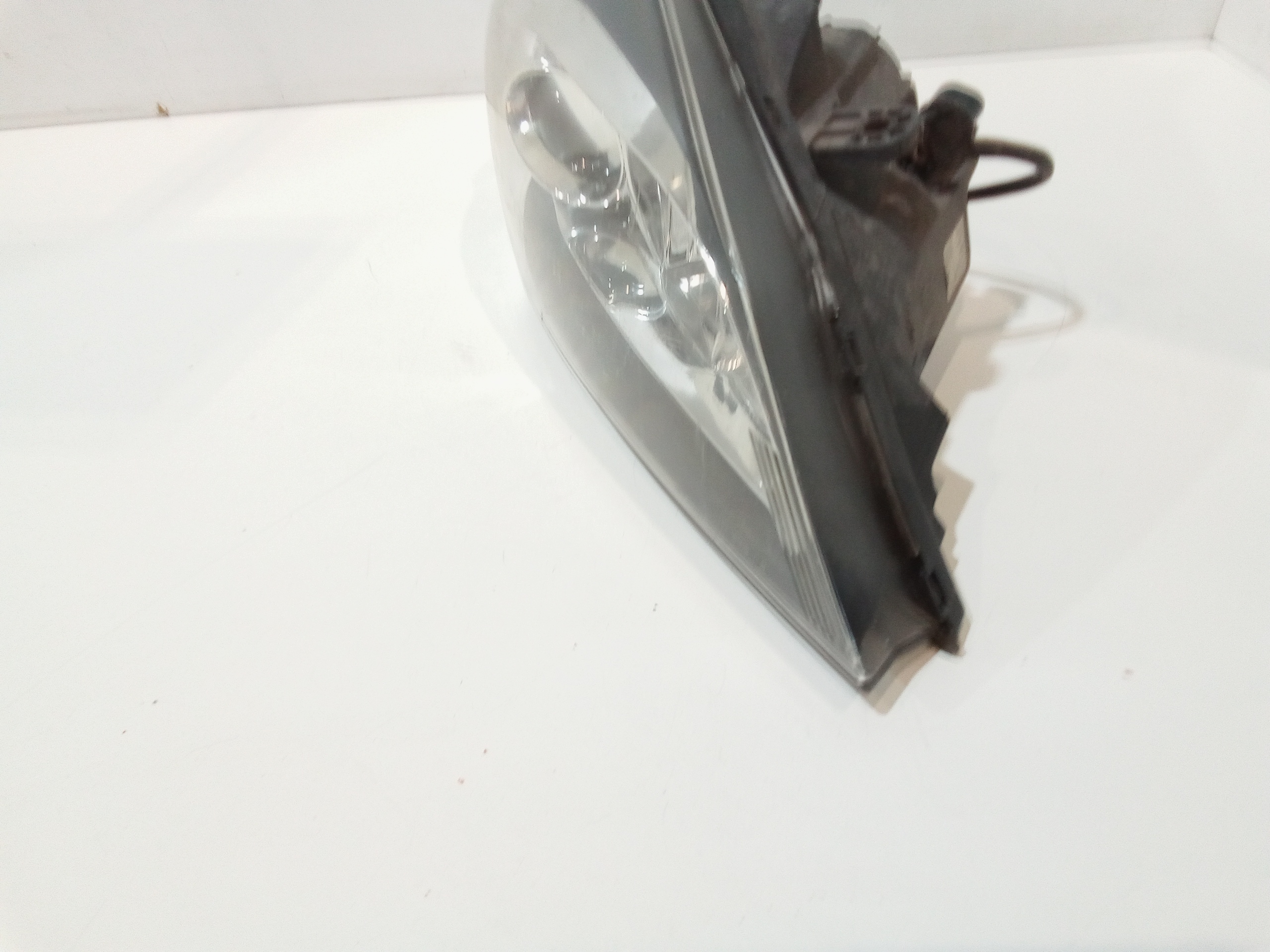 Faro anteriore Destro Passeggero per Kia Cee d Sporty Wagon (2007 - In produzione)