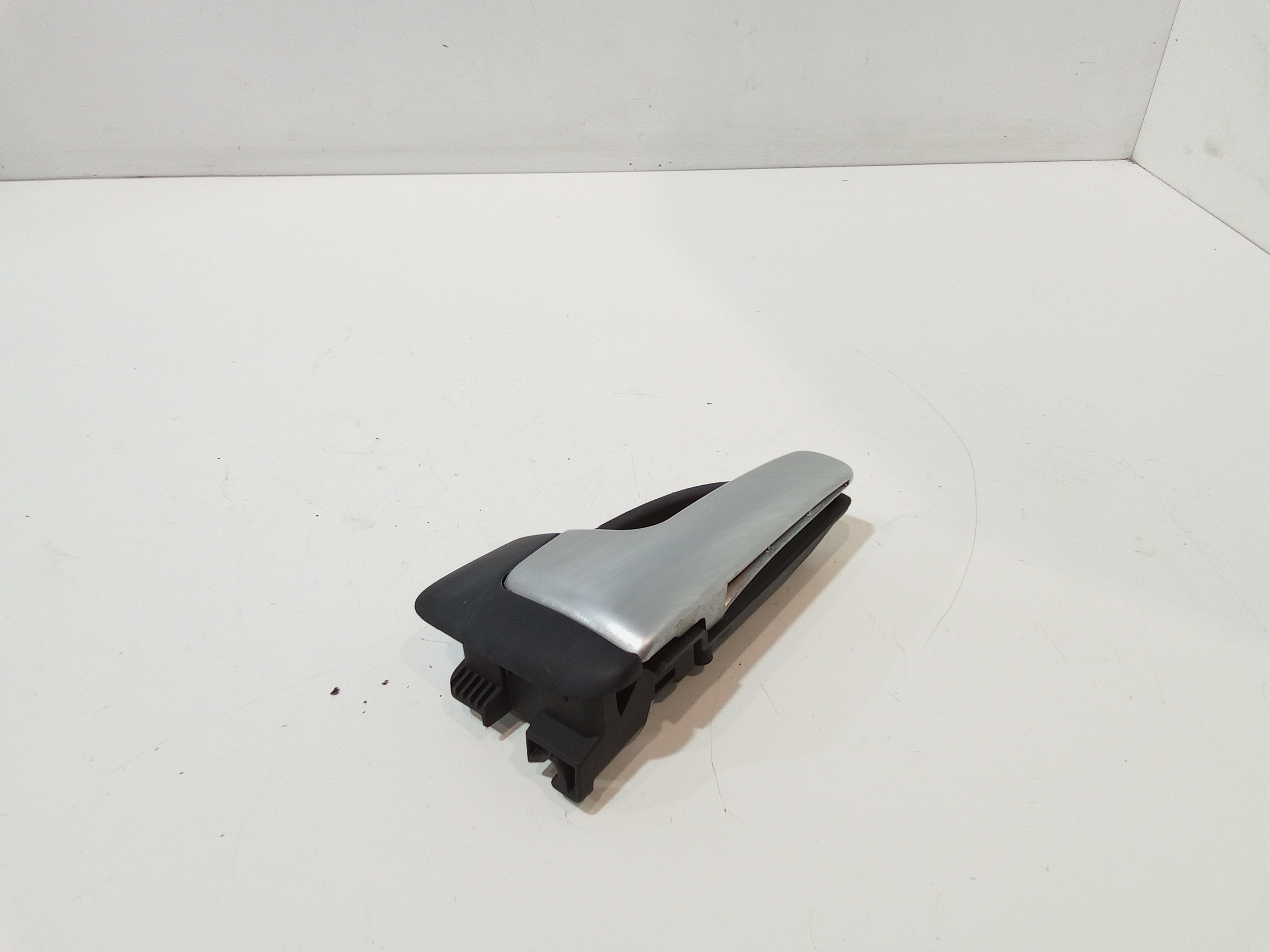 Maniglia interna anteriore Sinistra per Kia Cee d Sporty Wagon (2007 - In produzione)