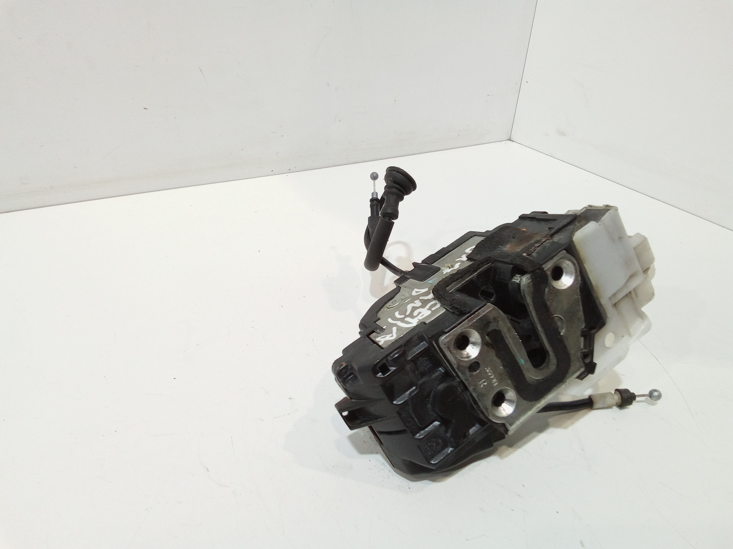 Serratura Anteriore Destra per Kia Cee d Sporty Wagon (2007 - In produzione)