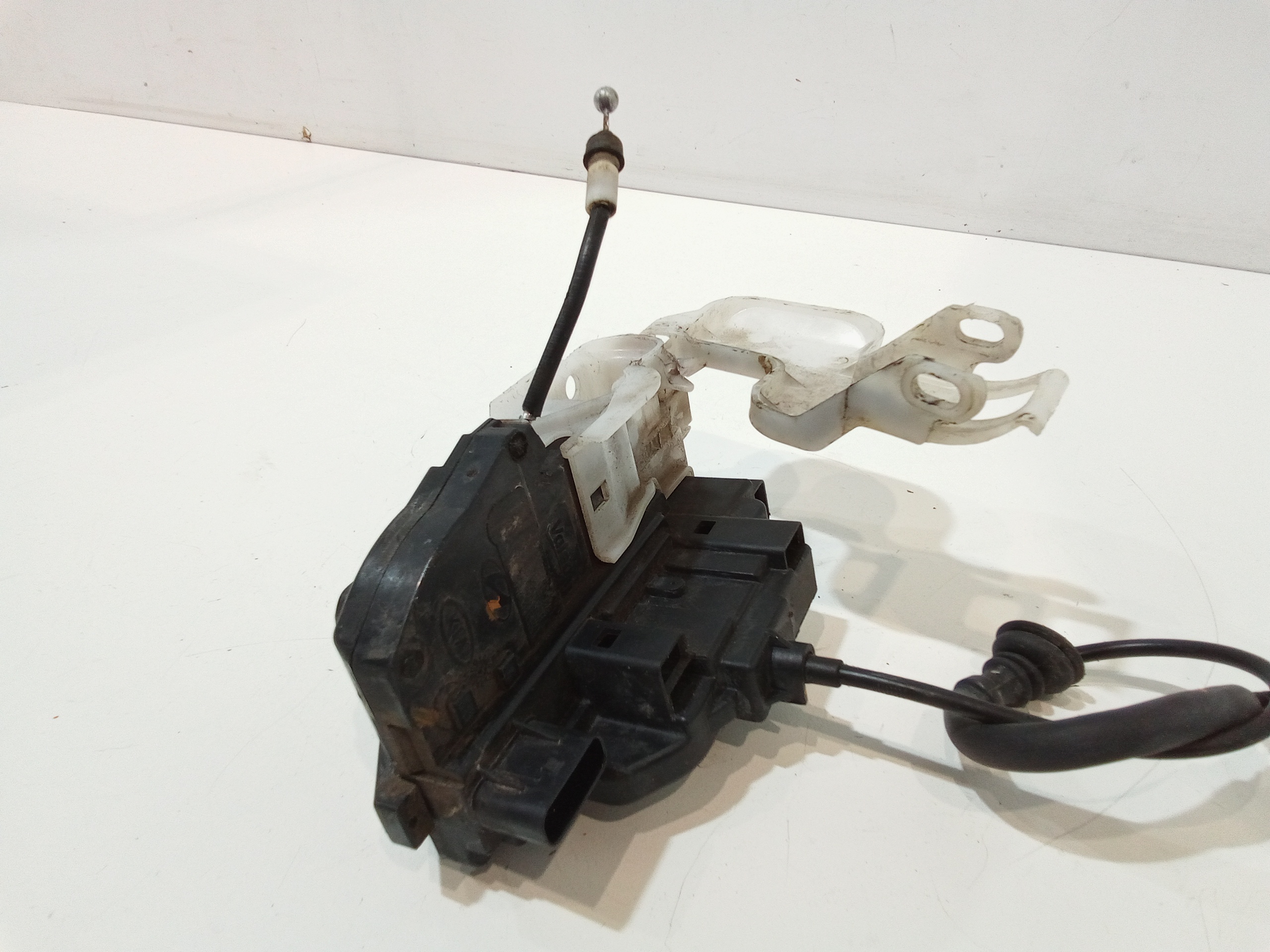 Serratura Anteriore Destra per Kia Cee d Sporty Wagon (2007 - In produzione)