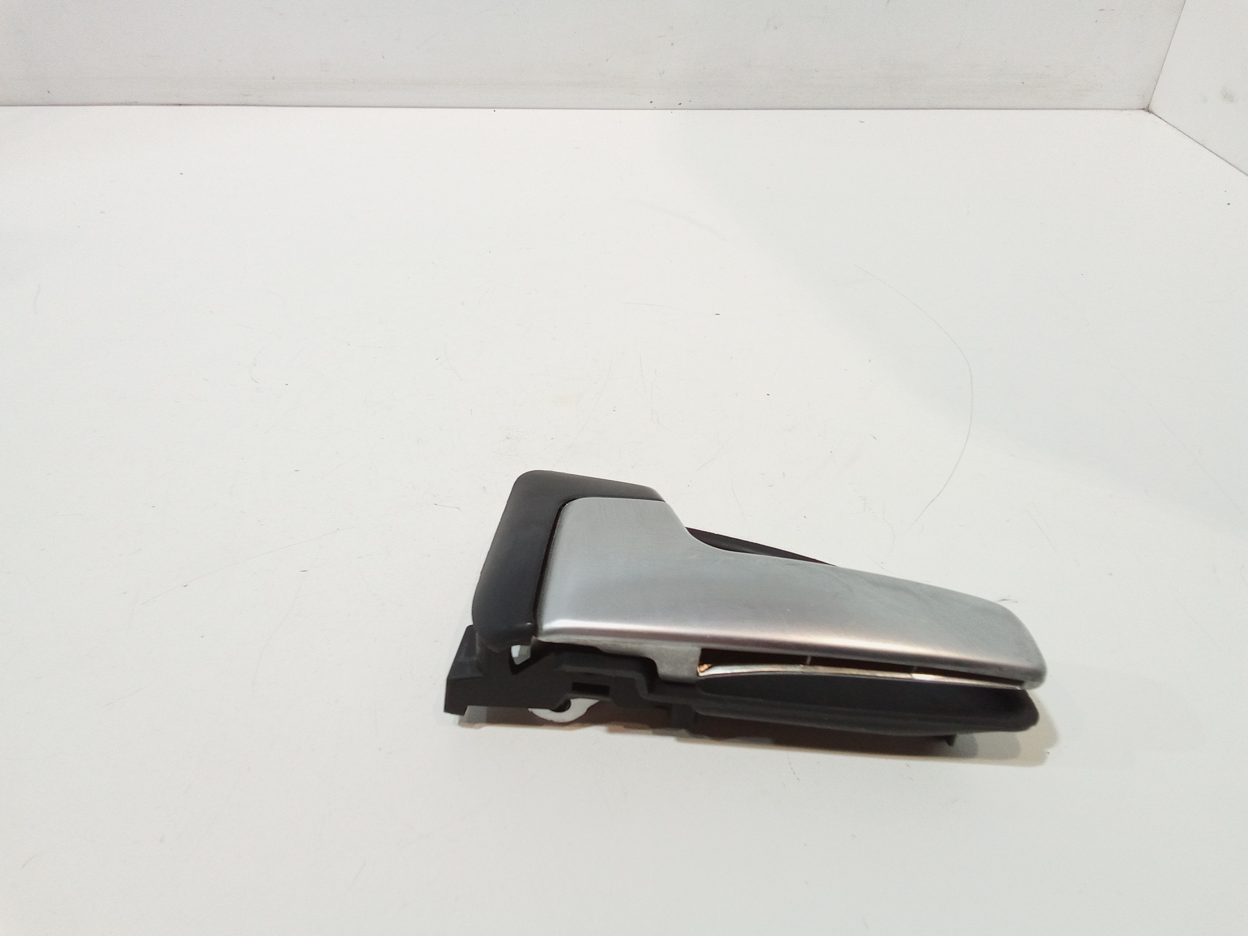 Maniglia interna anteriore Sinistra per Kia Cee d Sporty Wagon (2007 - In produzione)