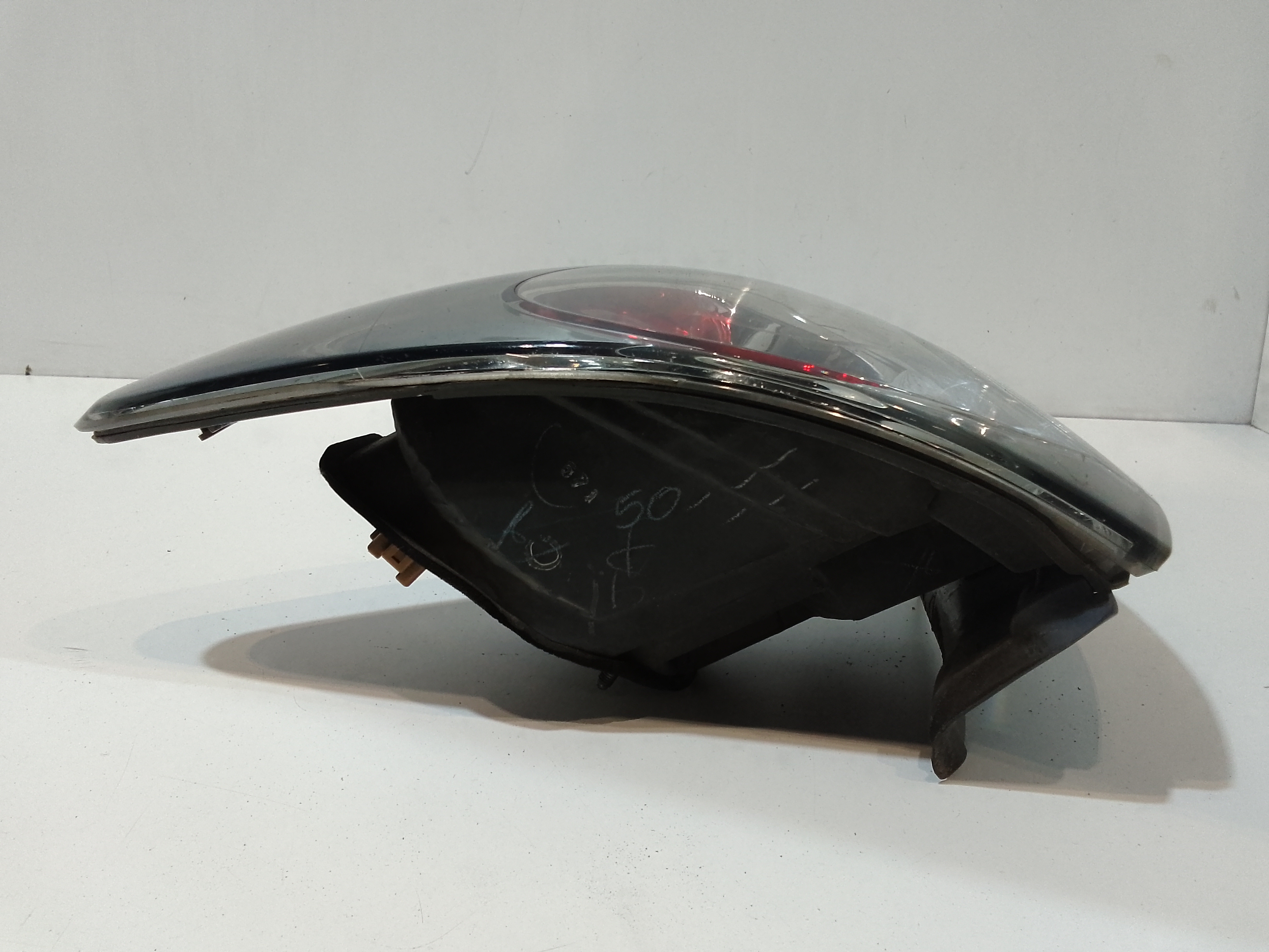 Stop fanale posteriore Destro Passeggero per Mazda 6 S. Wagon (2002 - 2007)