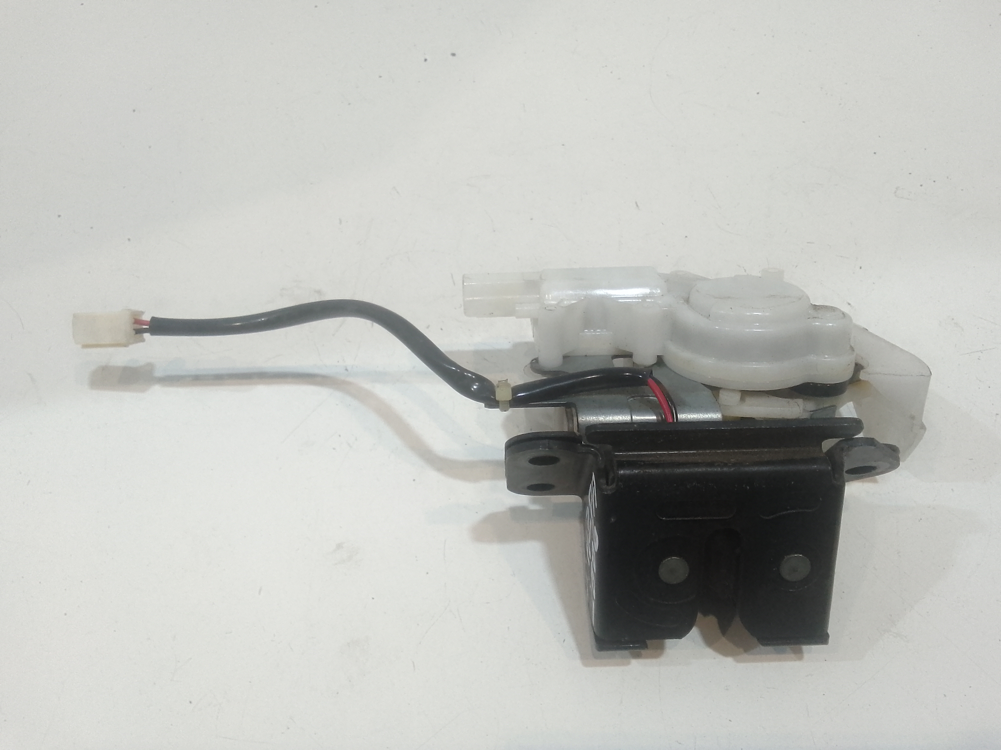 Serratura Cofano Posteriore per Mazda 6 S. Wagon (2002 - 2007)